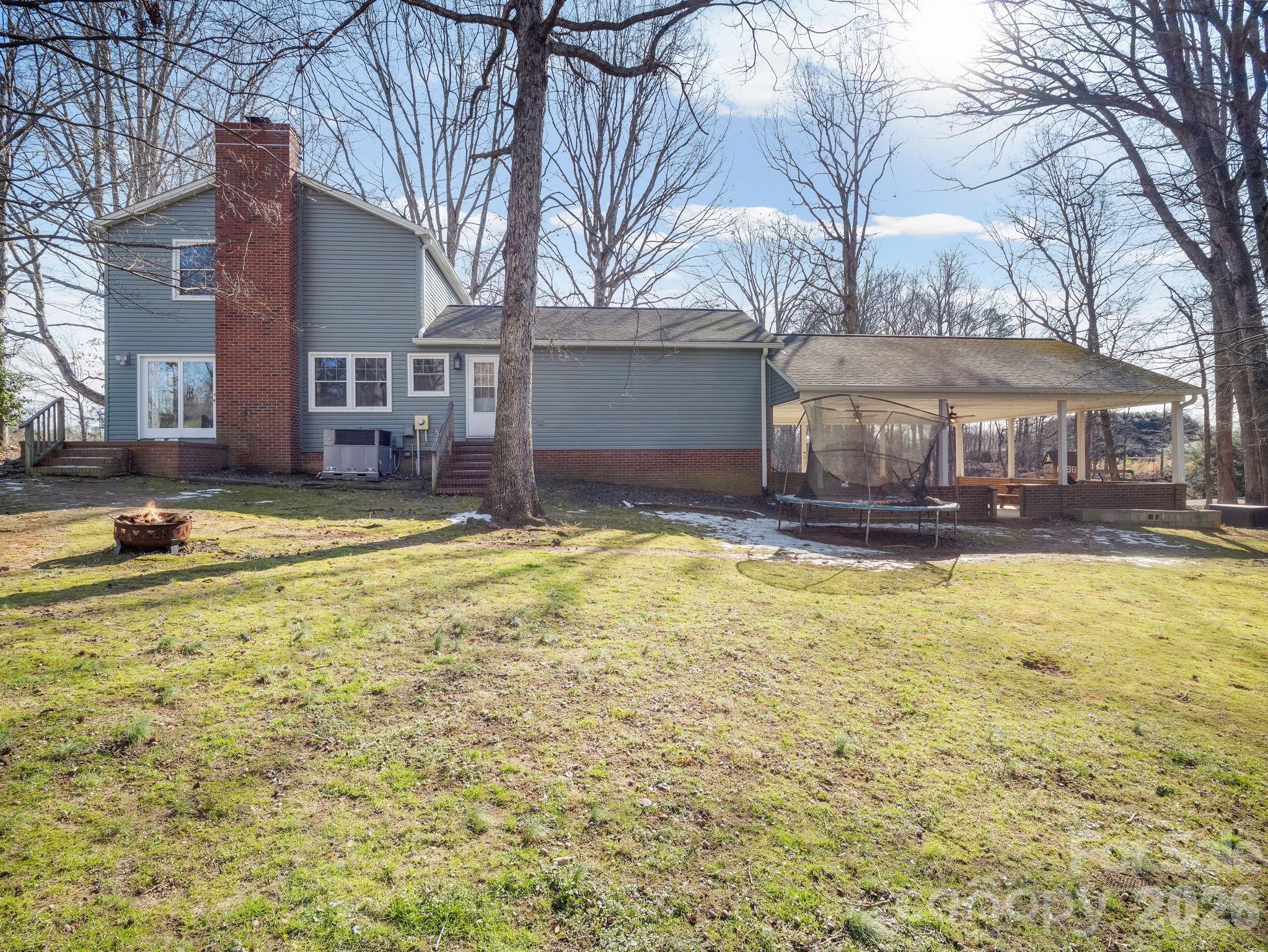 main property photo 39