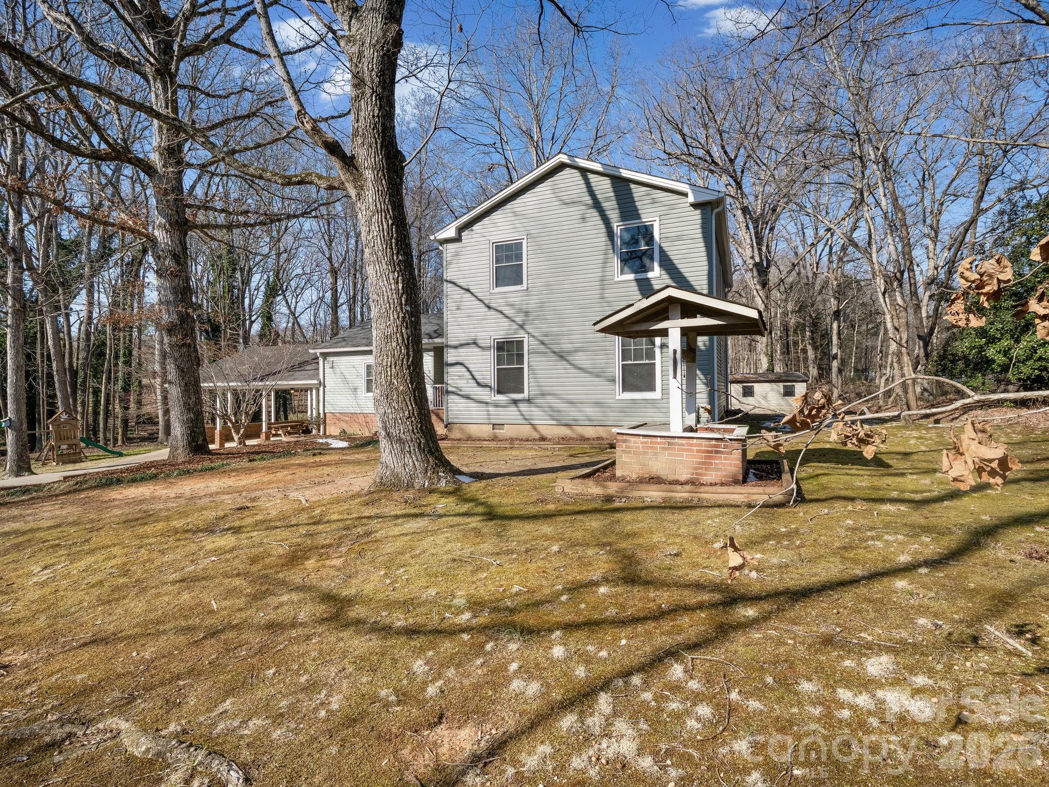 main property photo 47