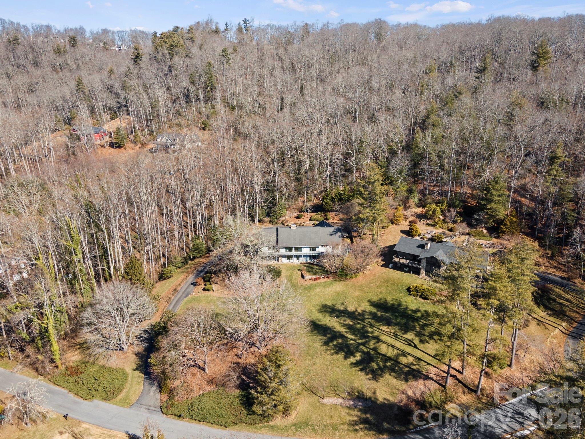 main property photo 40