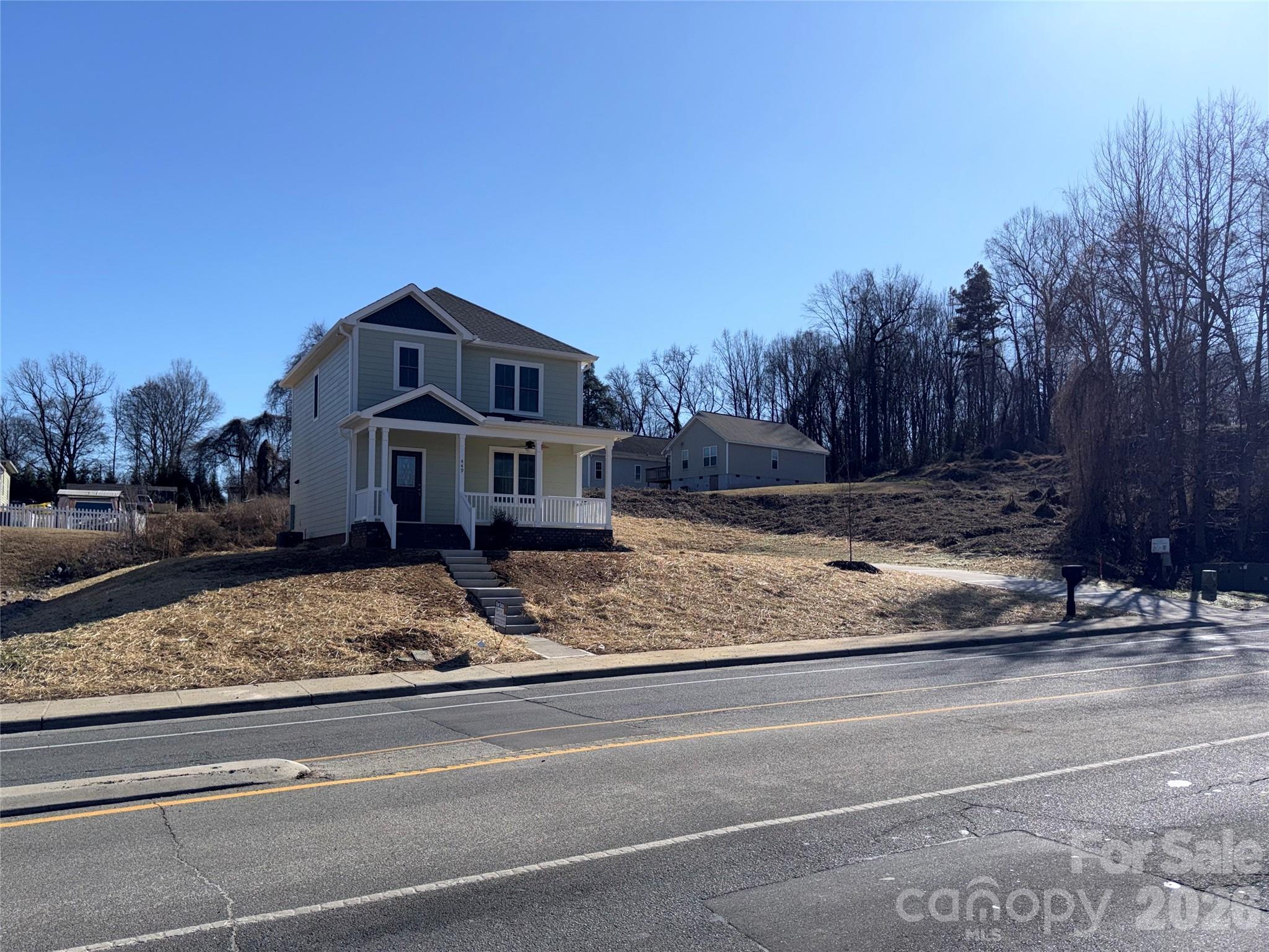 main property photo 2