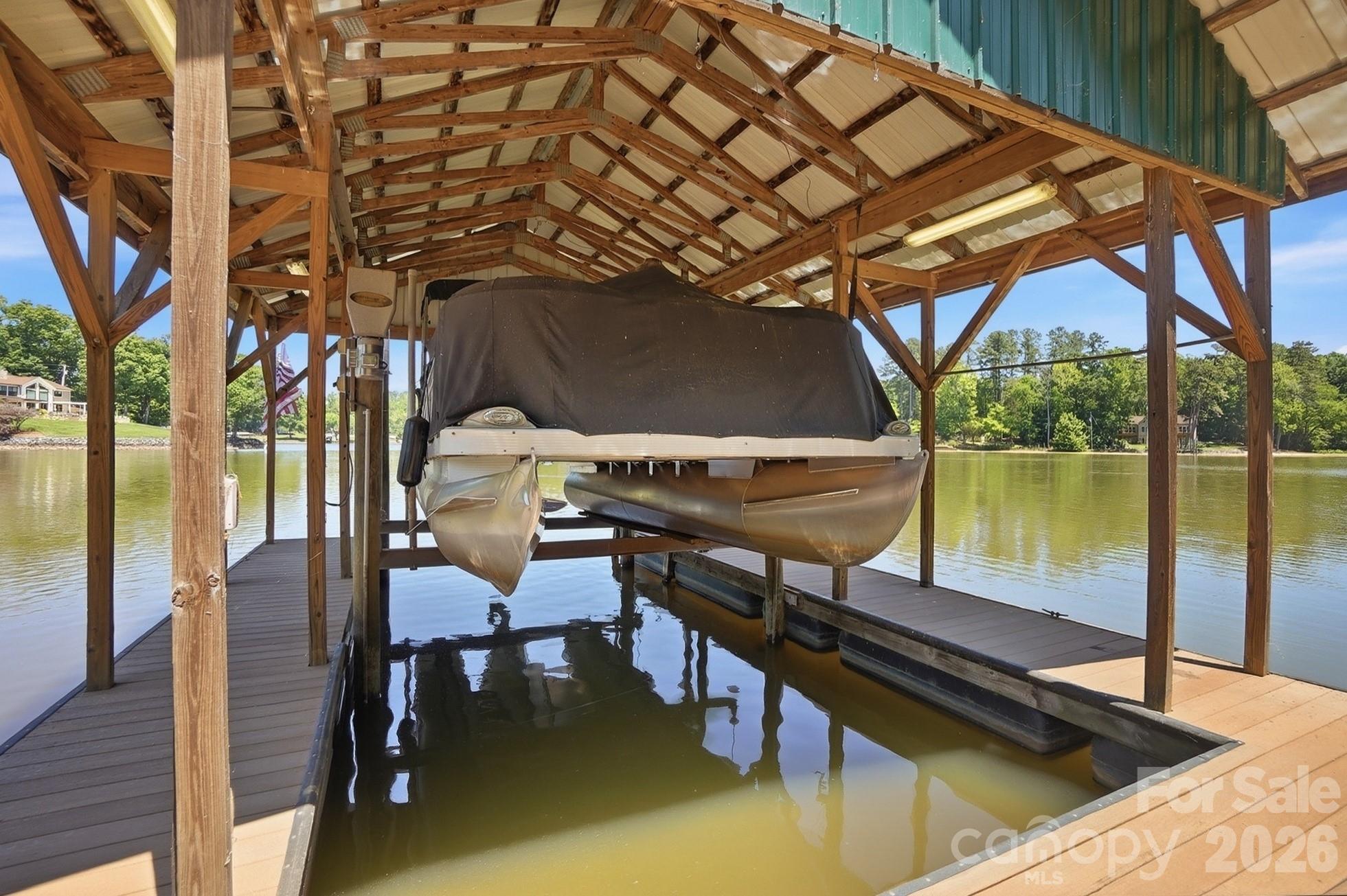 main property photo 45