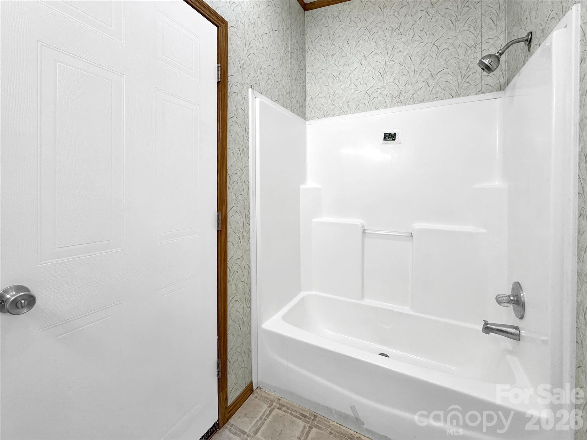 property viewer photo 14
