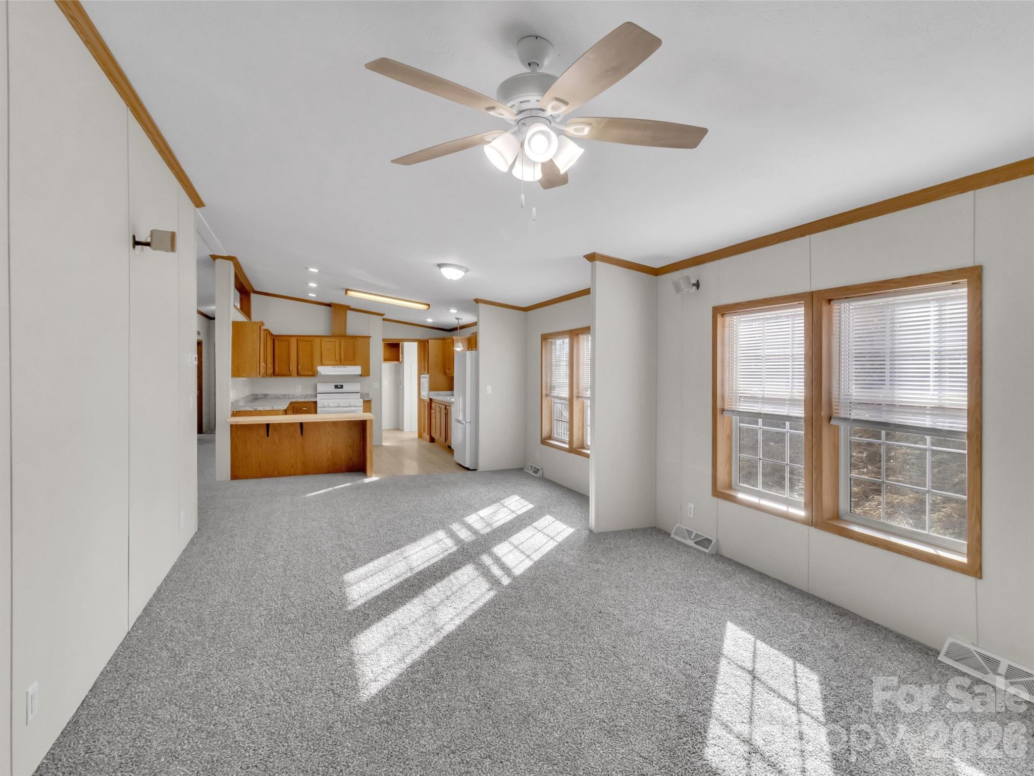 property viewer photo 7