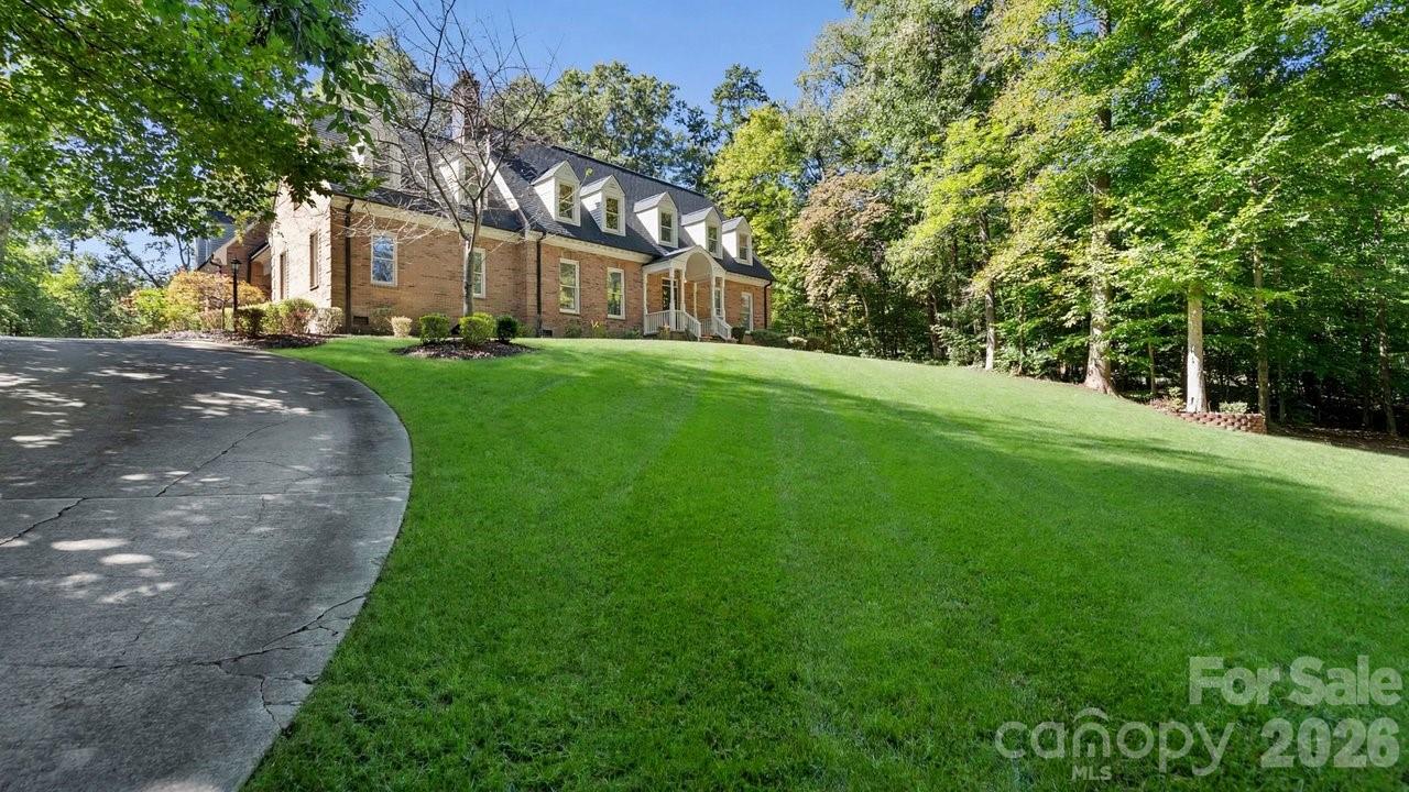 main property photo 5