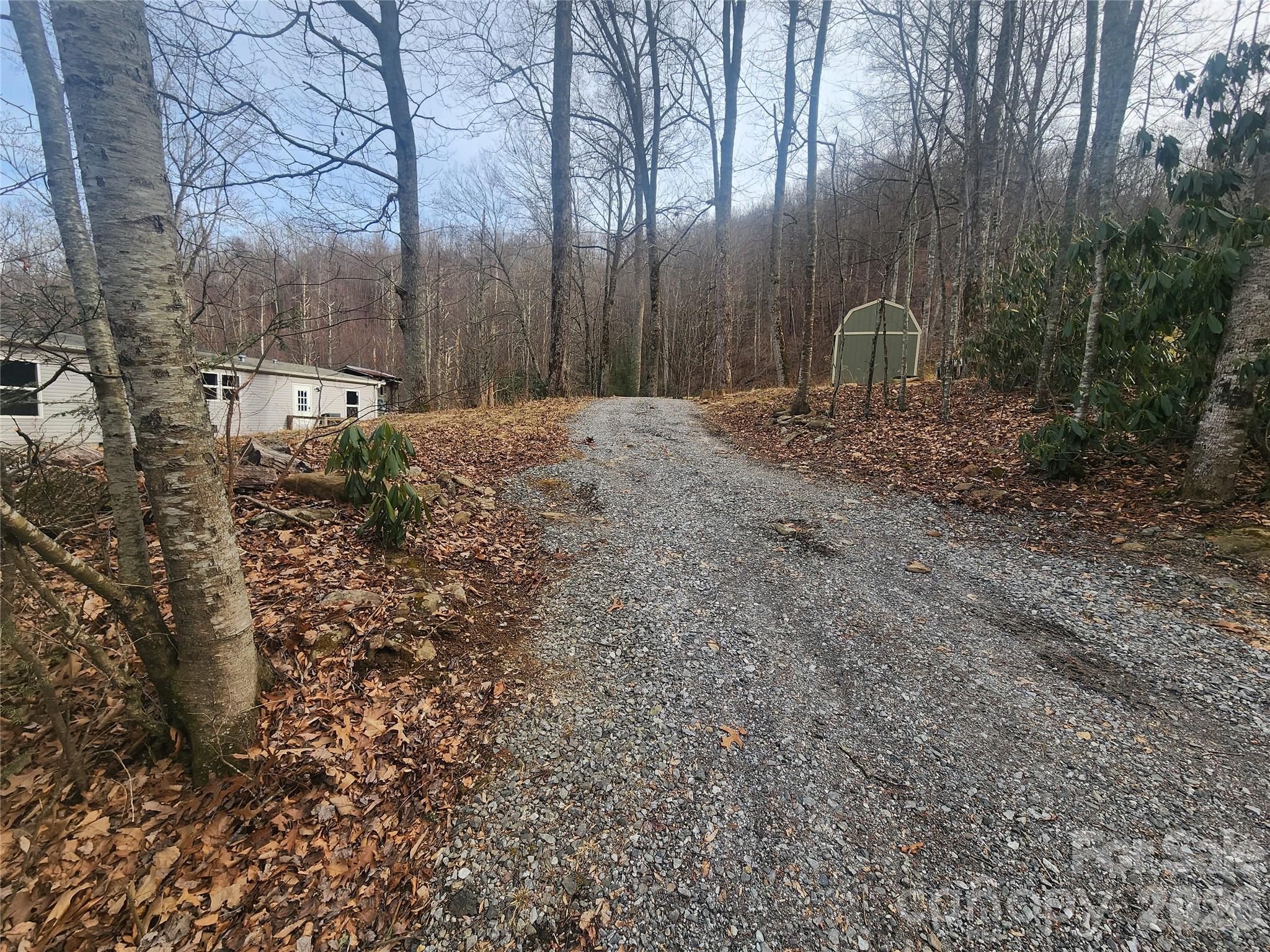 main property photo 36