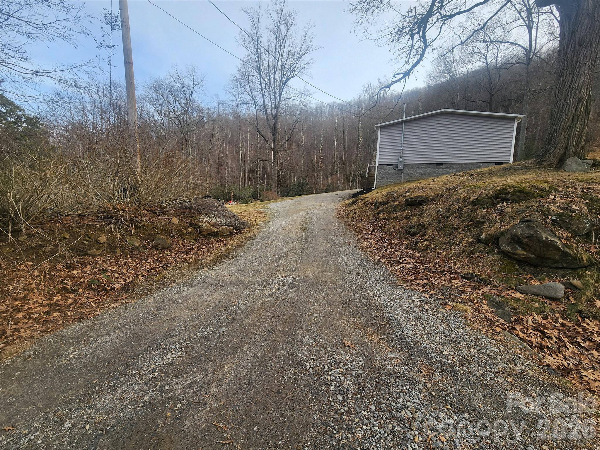 main property photo 9