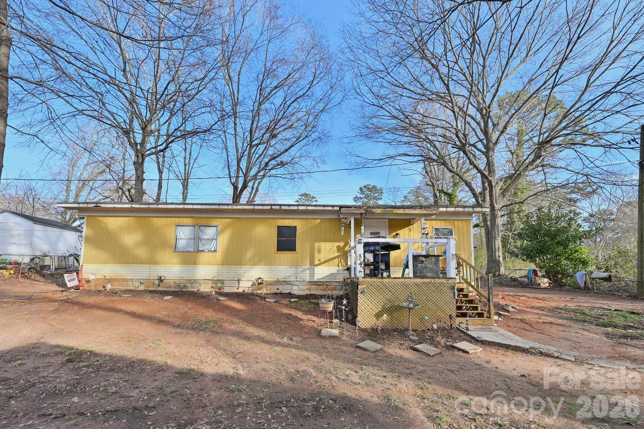 main property photo 30