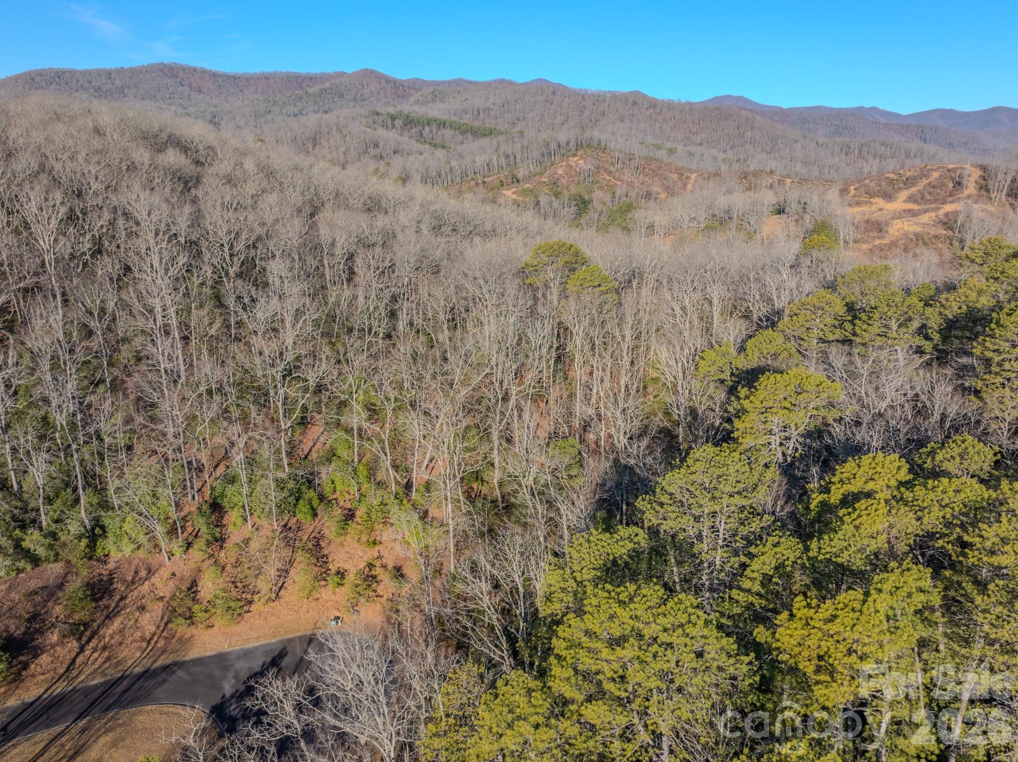 main property photo 19