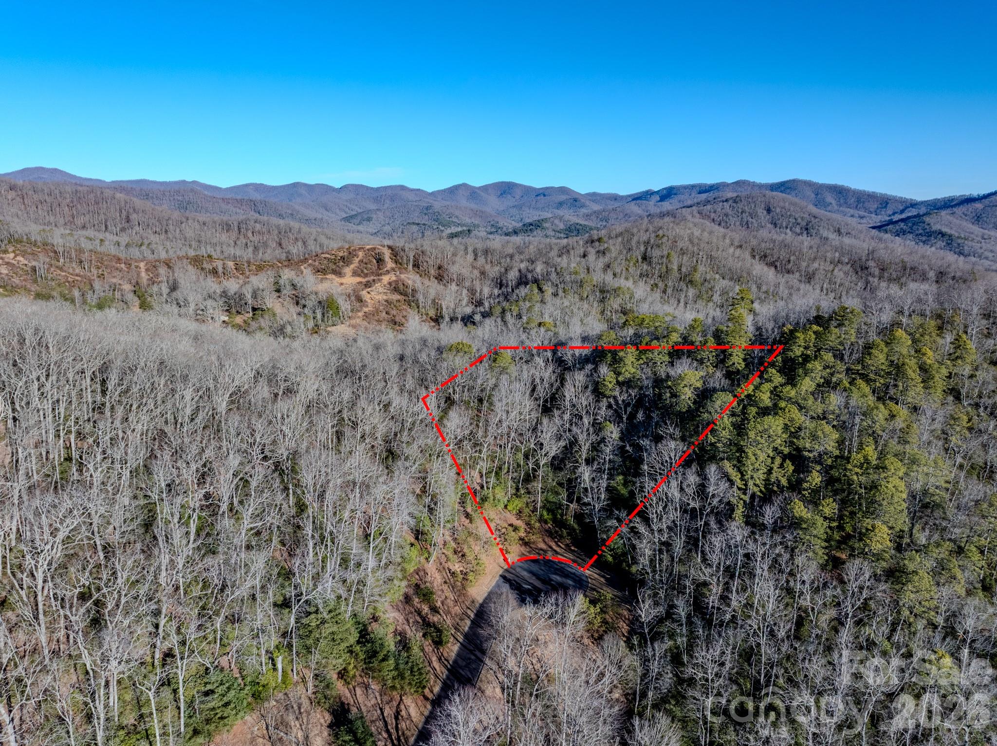 main property photo 3