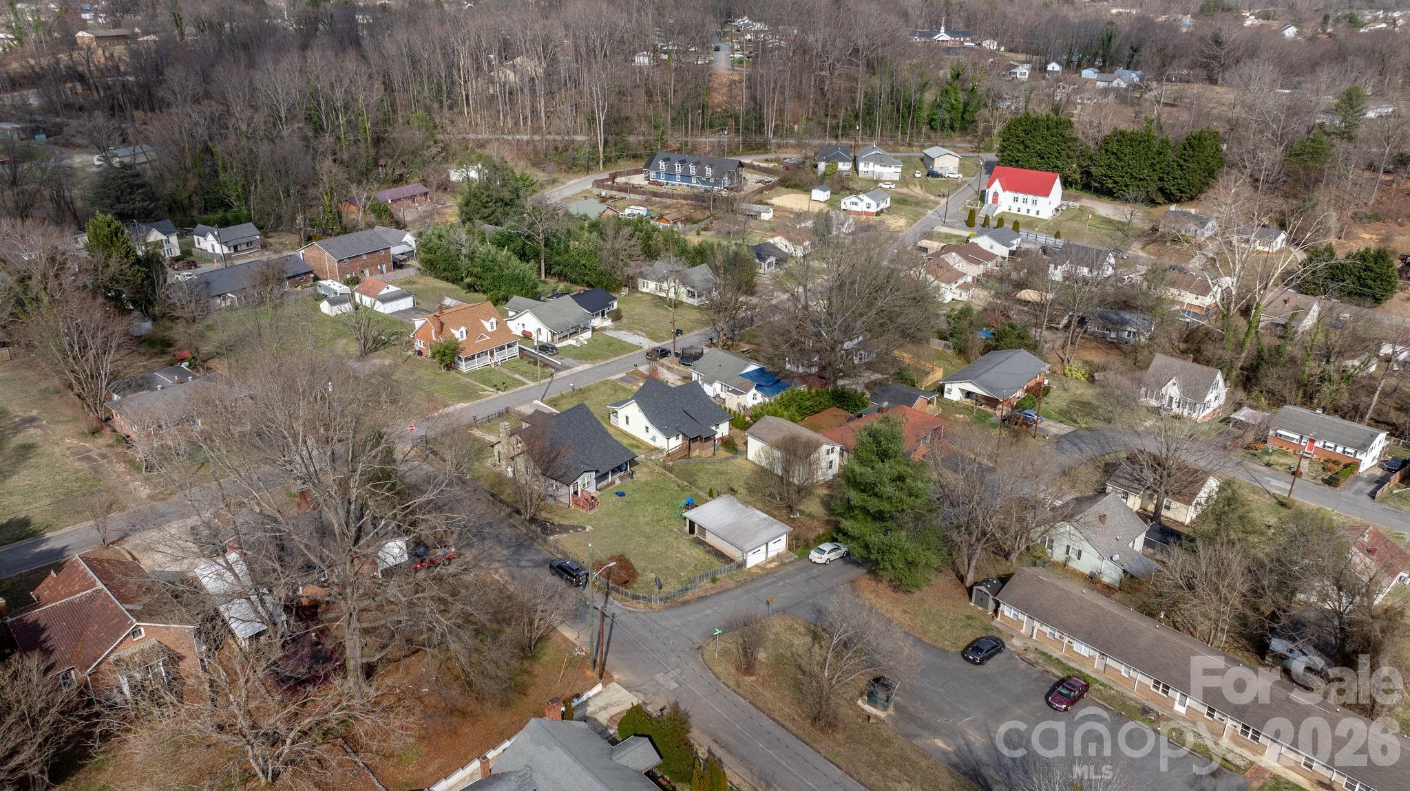 main property photo 39