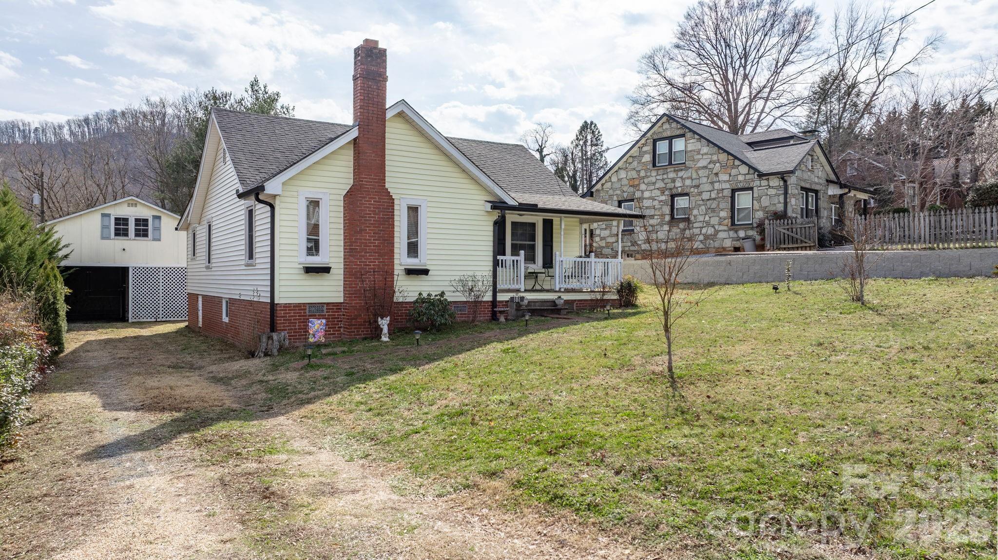 main property photo 5