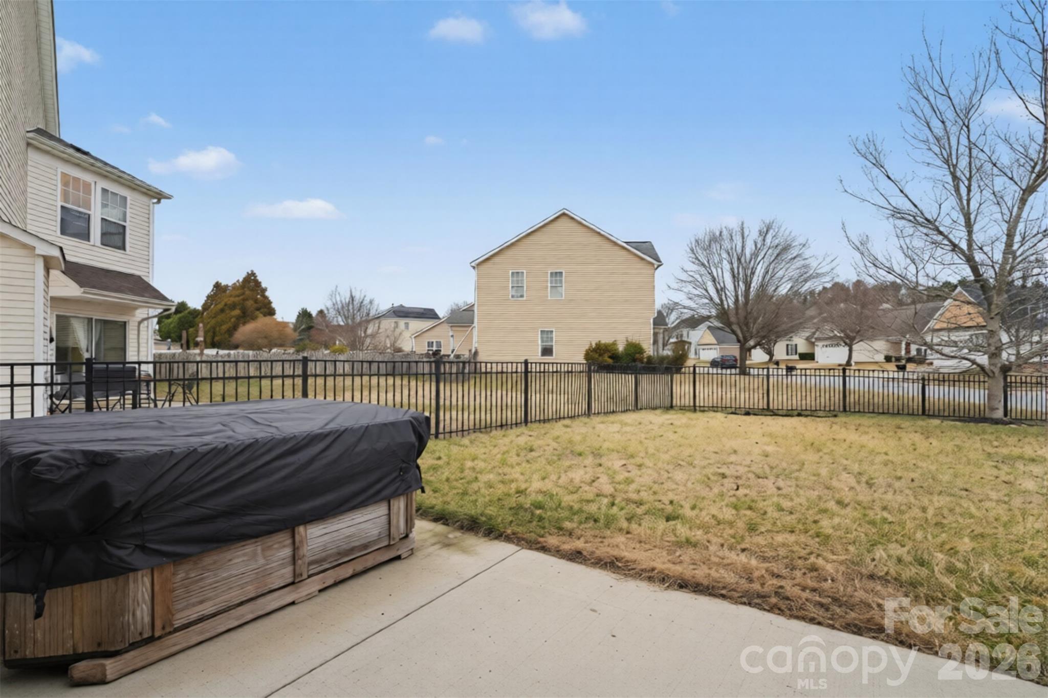 main property photo 27
