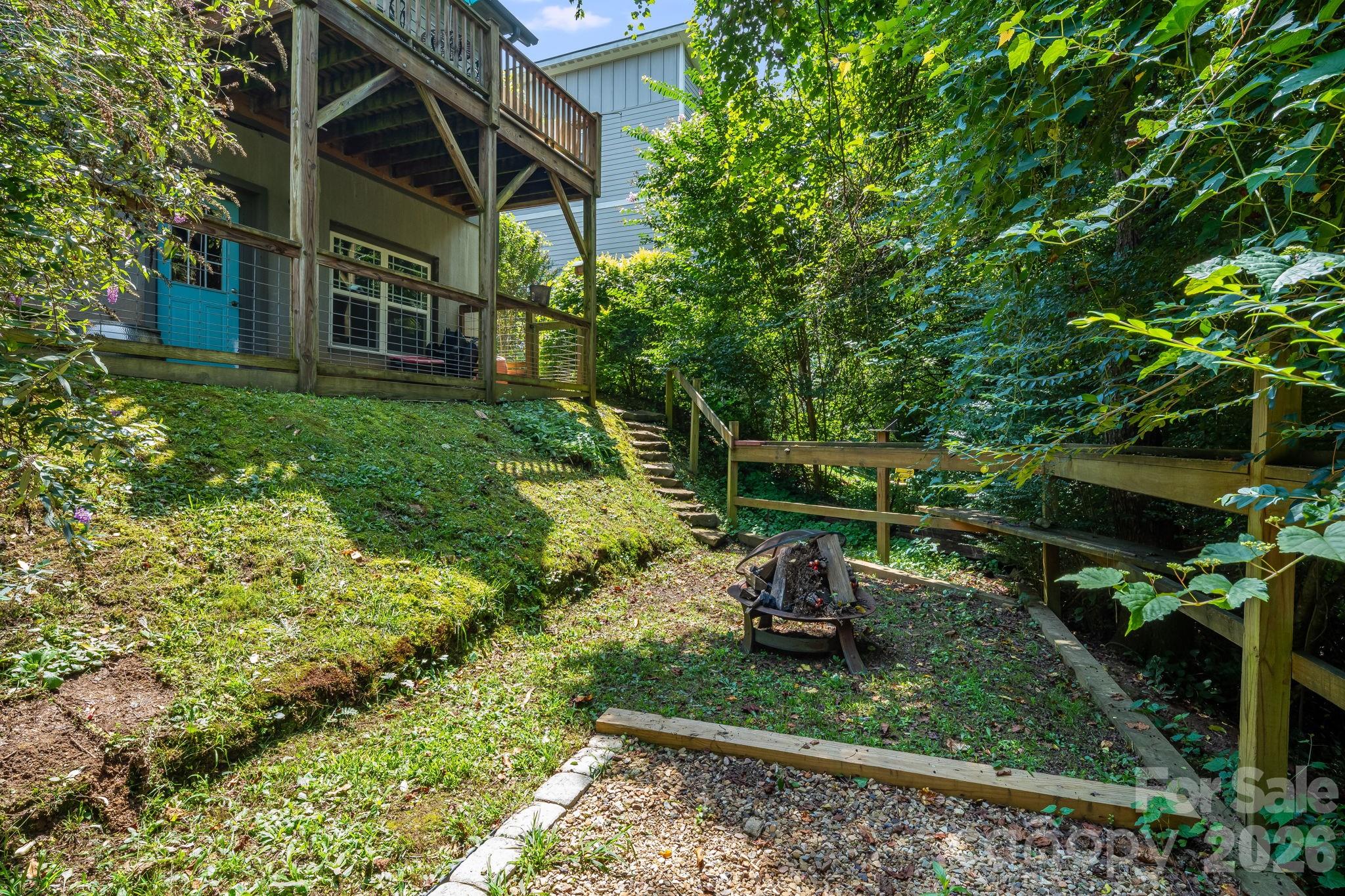 main property photo 29