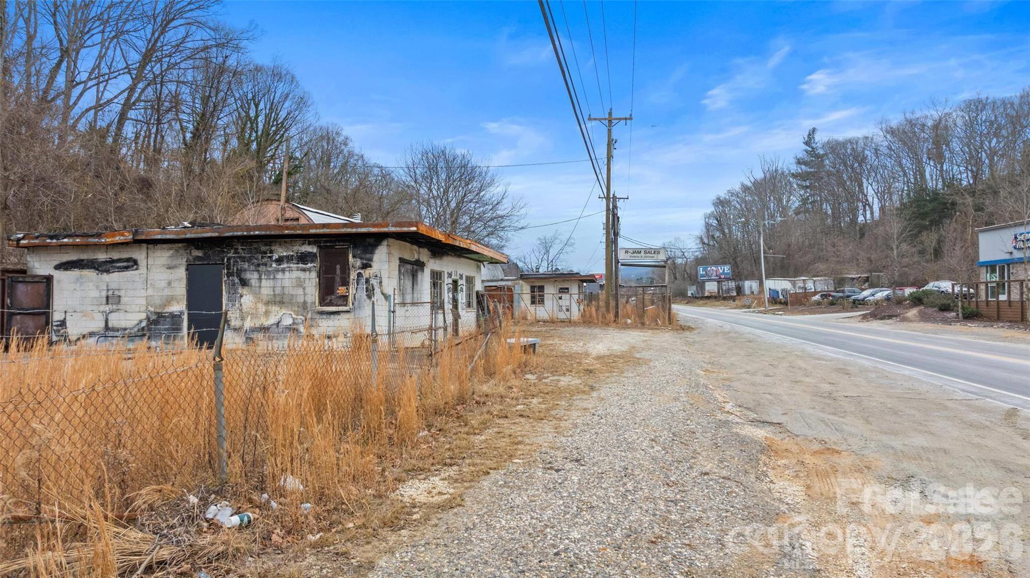 main property photo 21