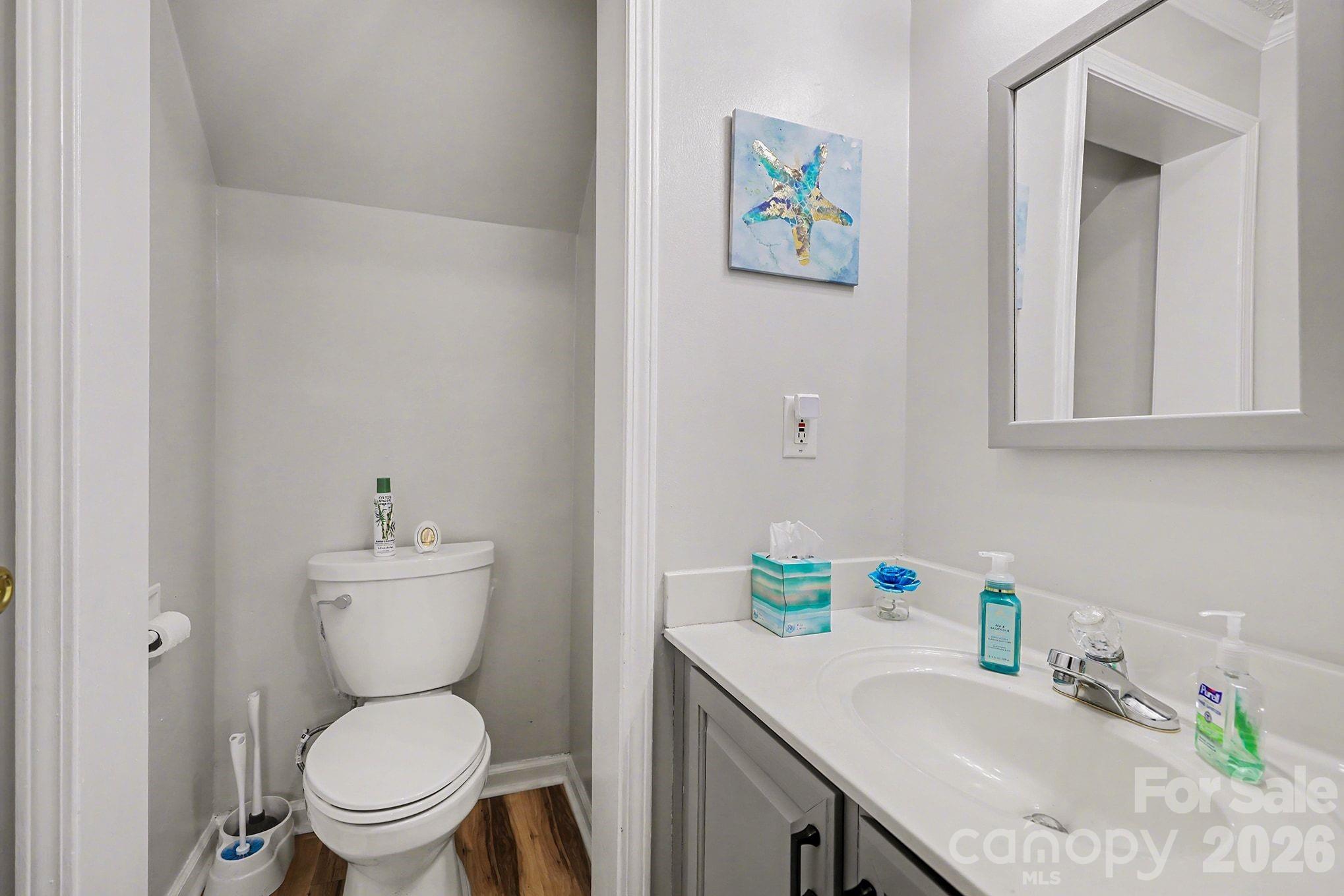main property photo 5