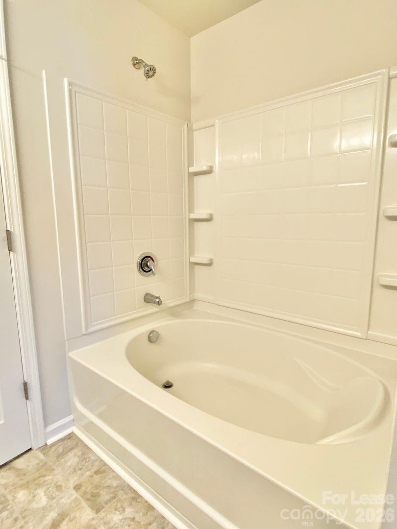 property viewer photo 14