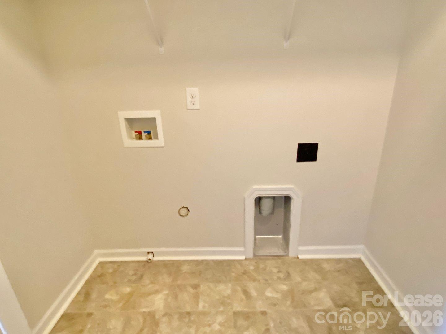 property viewer photo 16
