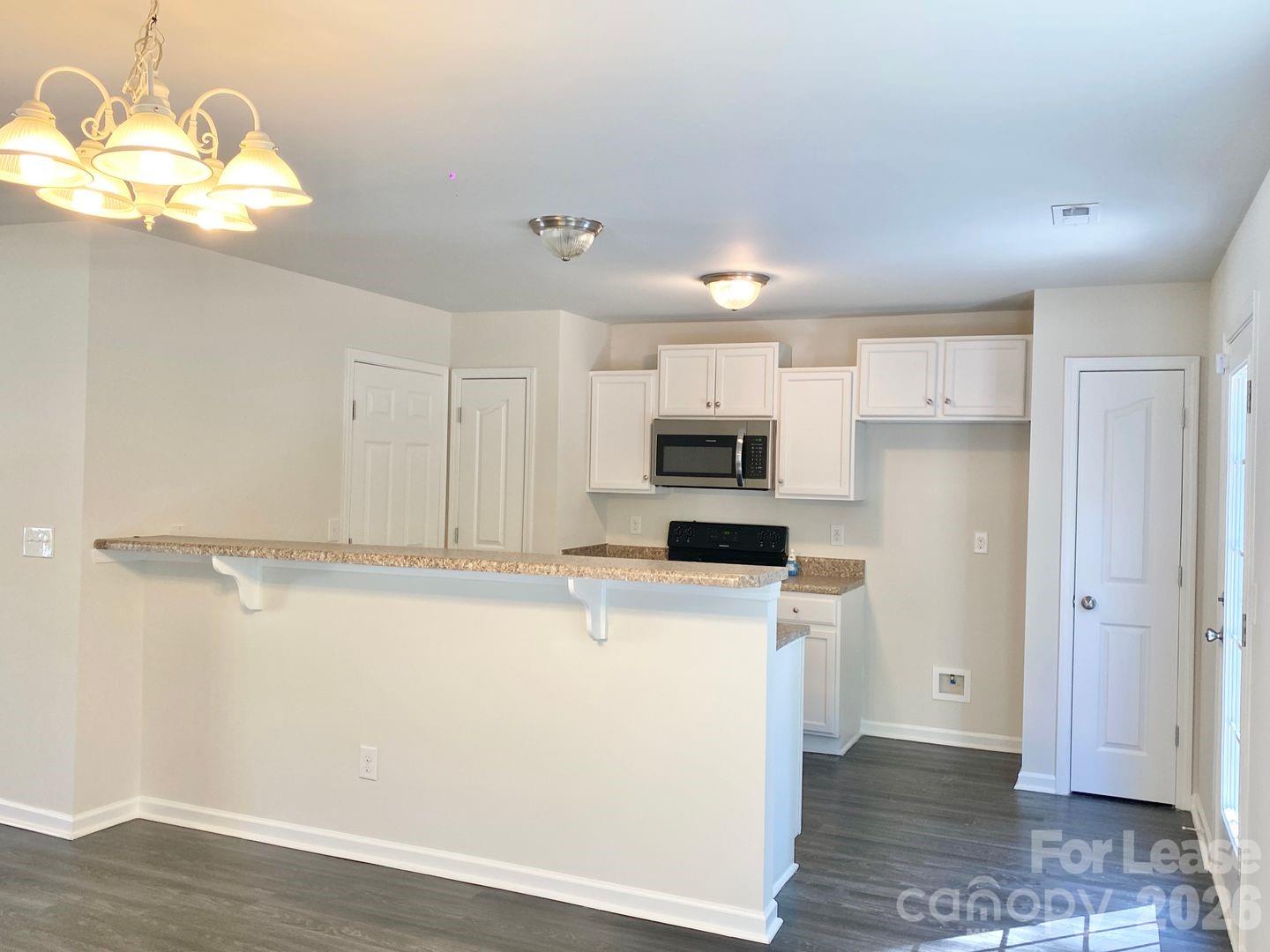 property viewer photo 2