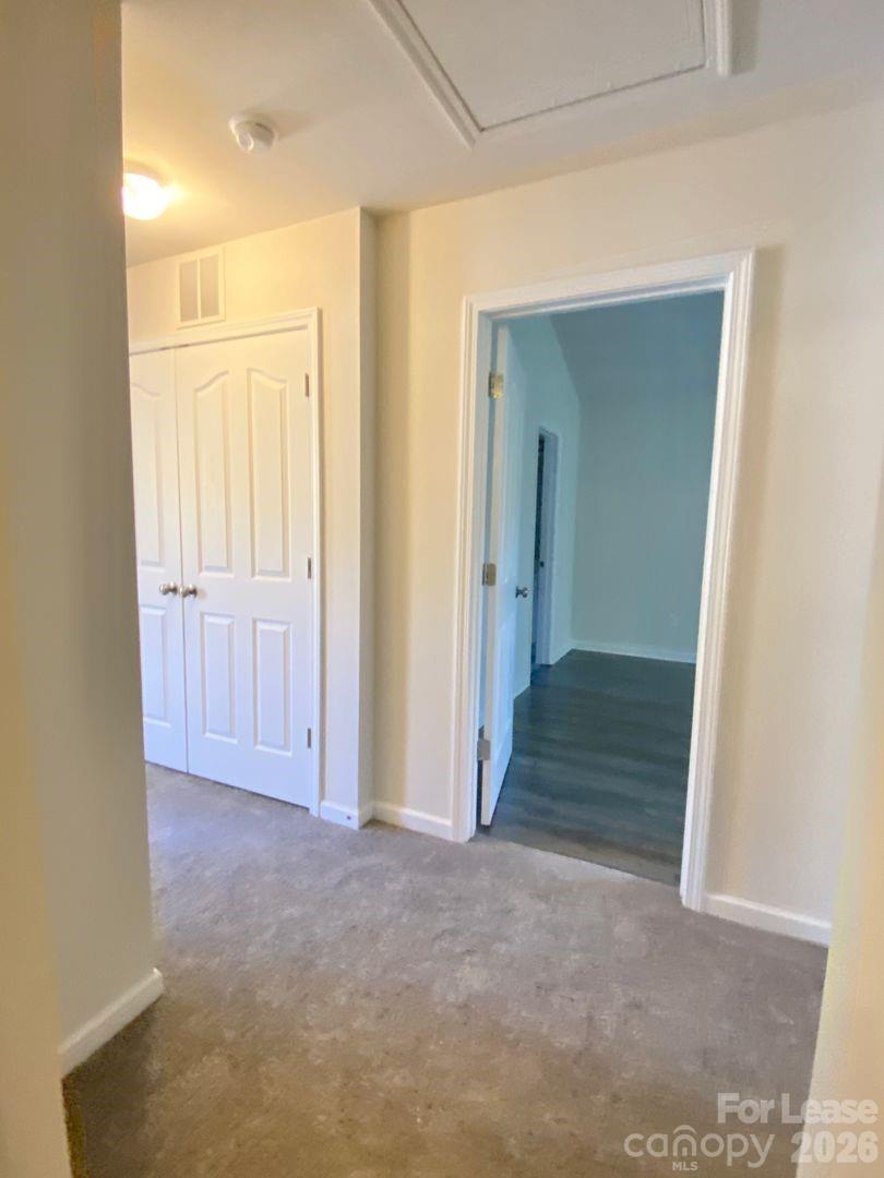property viewer photo 5