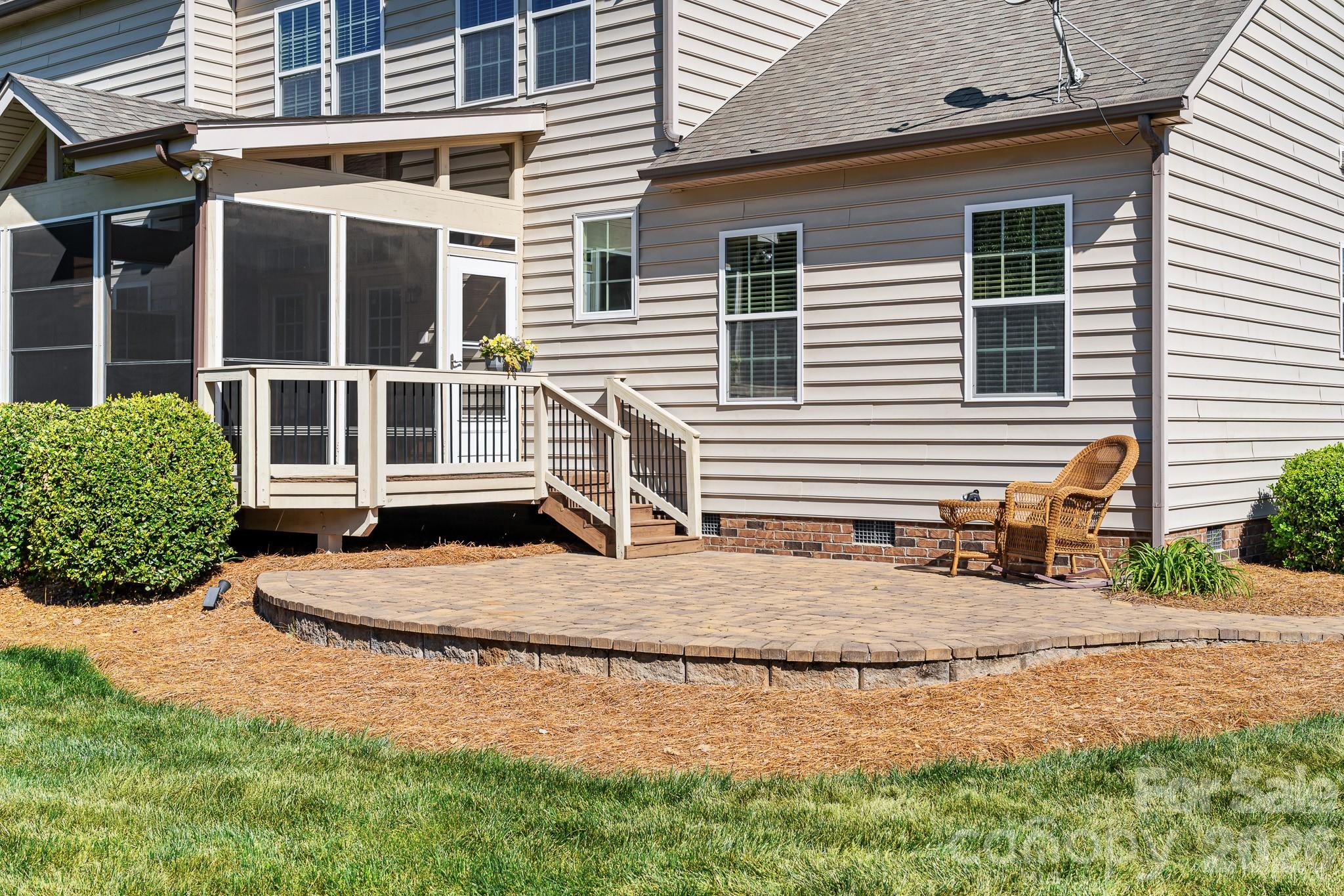 main property photo 38