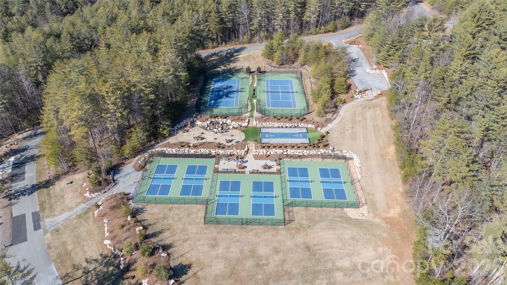 main property photo 44