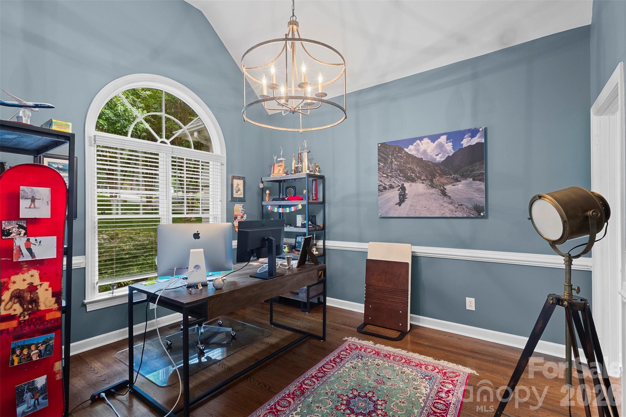 main property photo 6