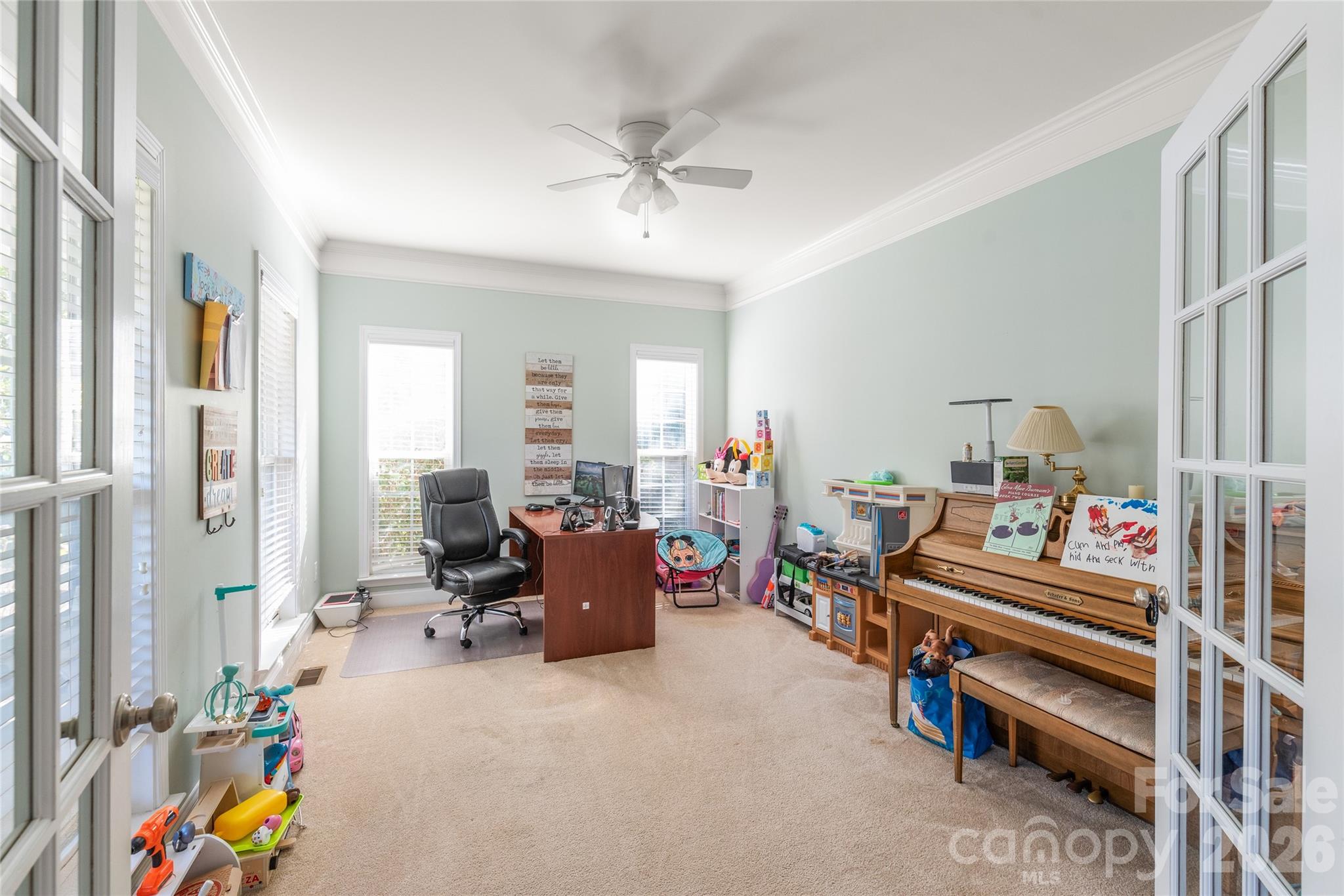 main property photo 4
