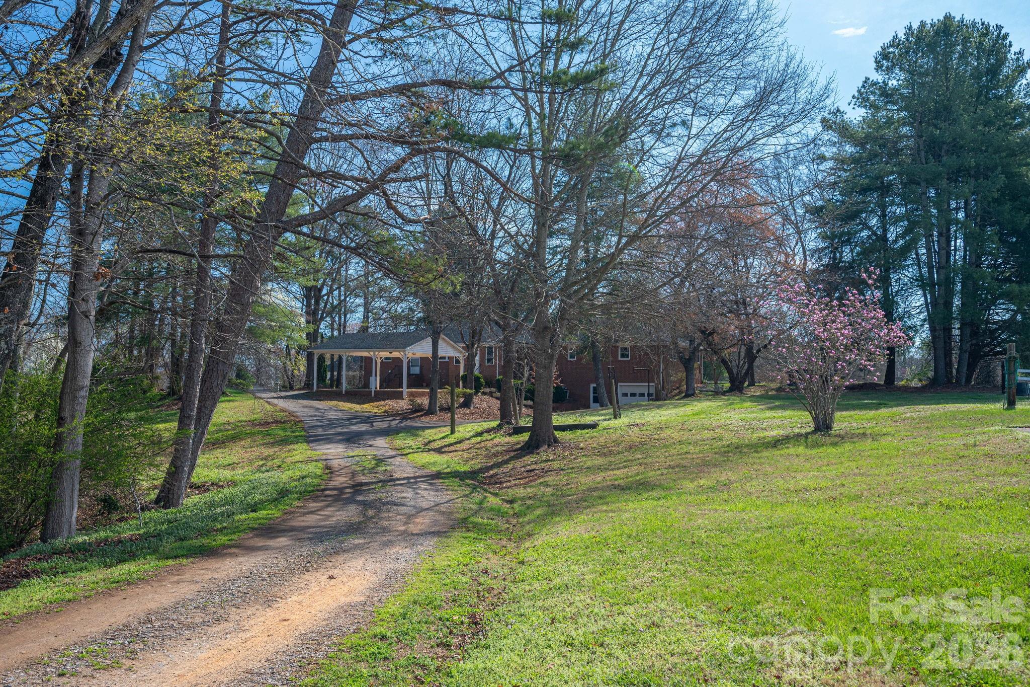 main property photo 35