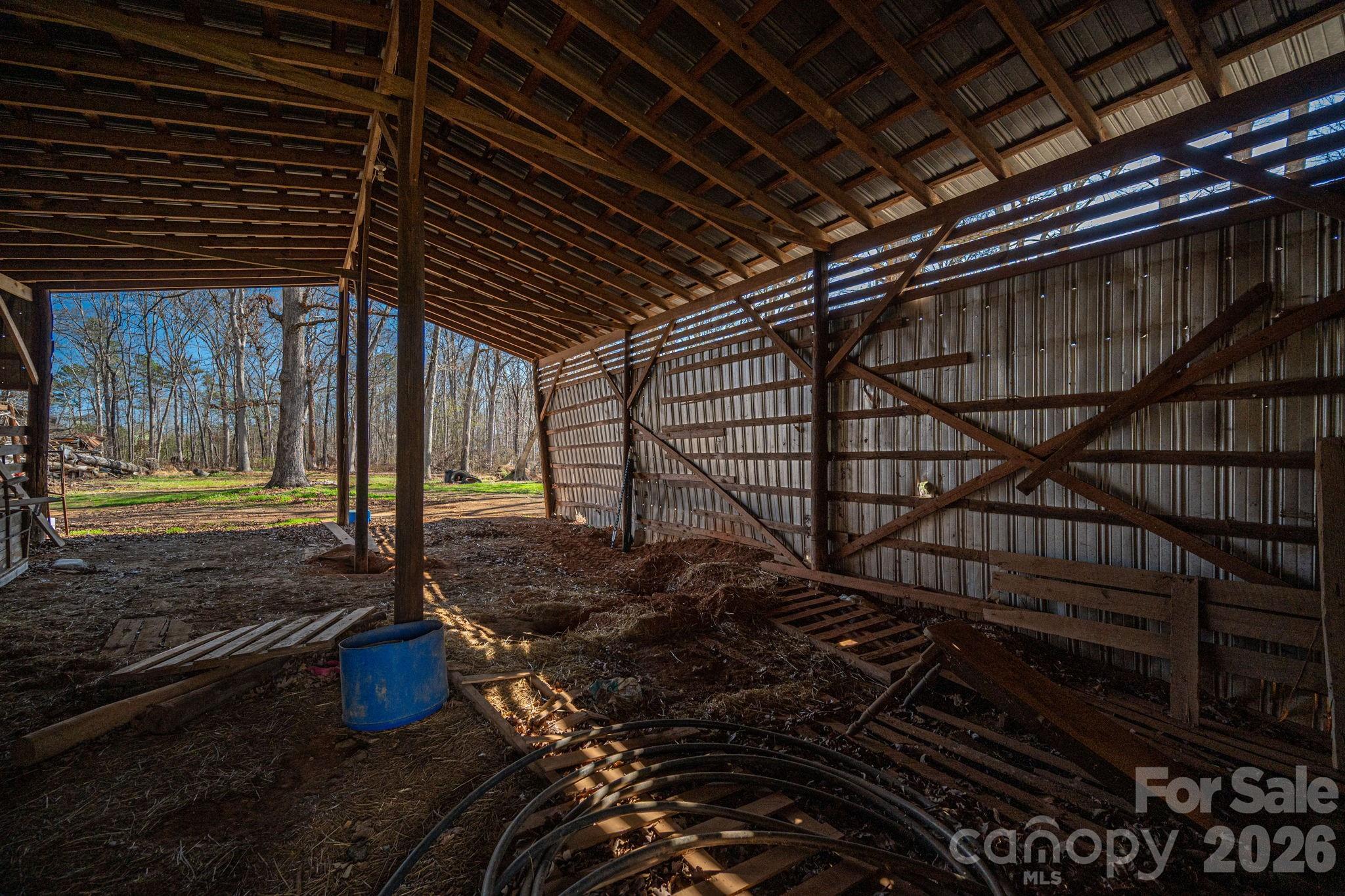 main property photo 46