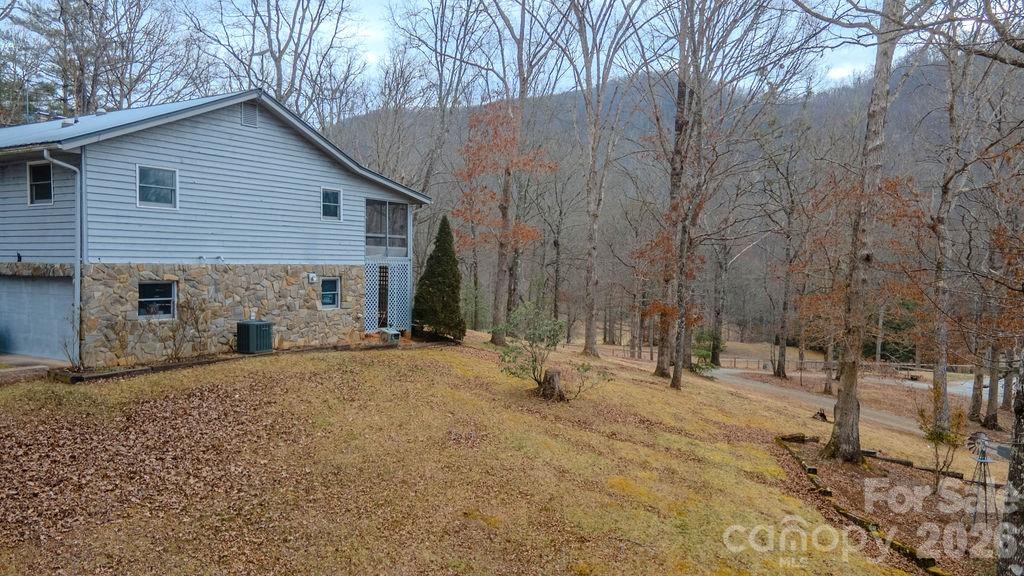 main property photo 31