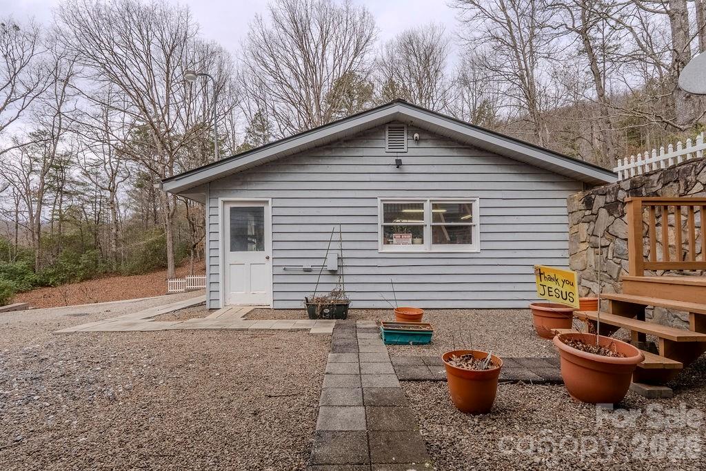 main property photo 43