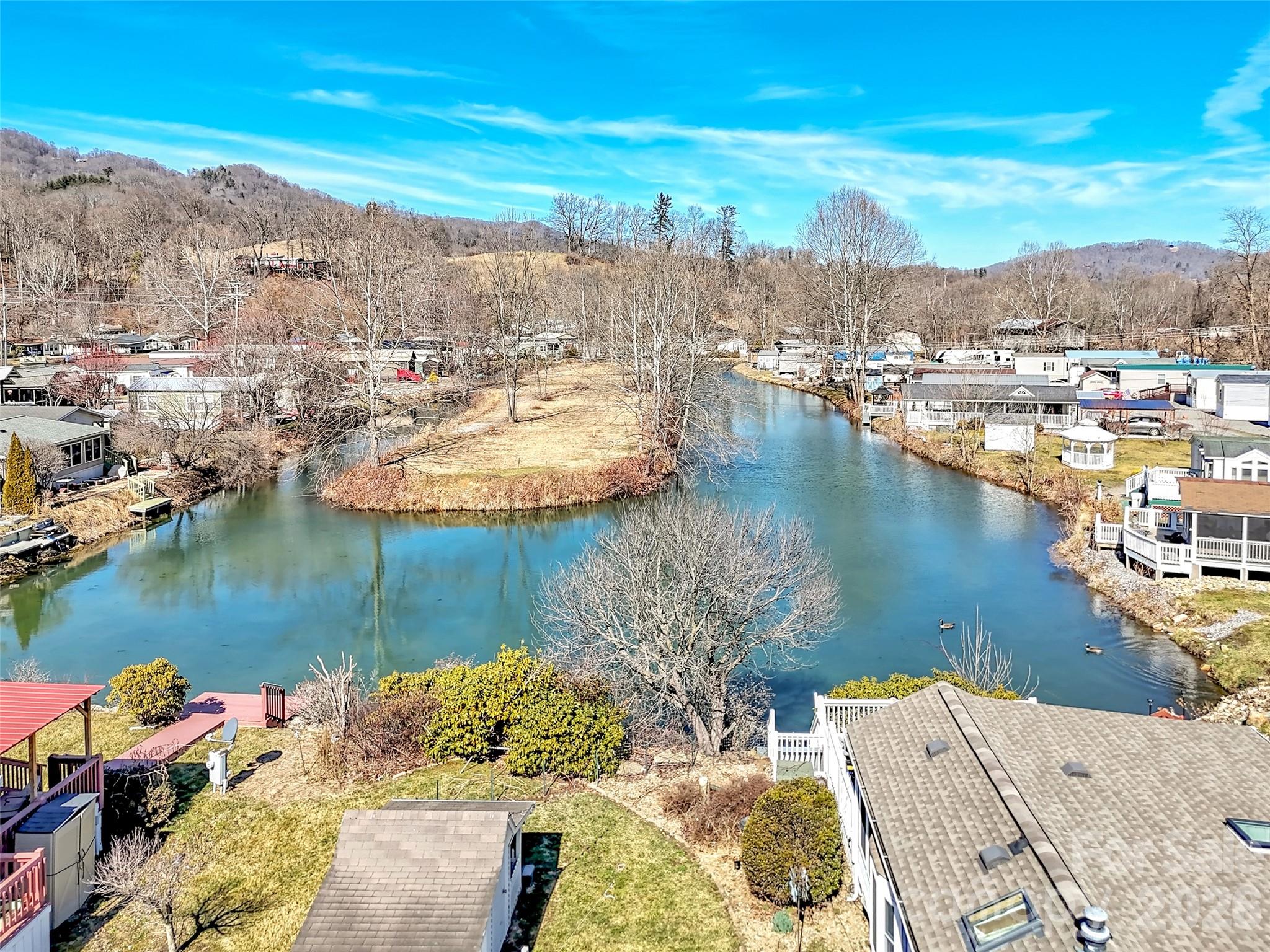 main property photo 29