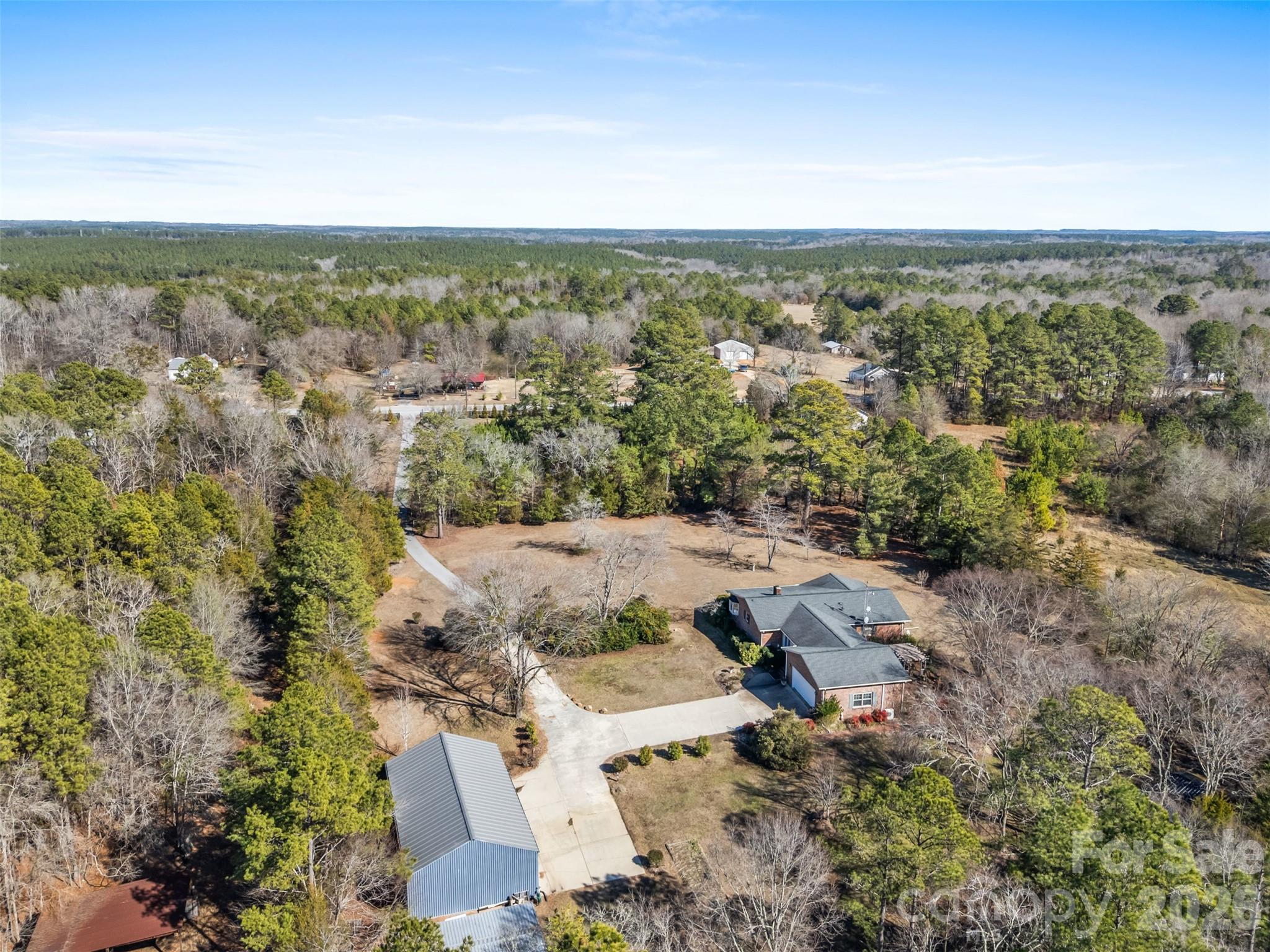 main property photo 18