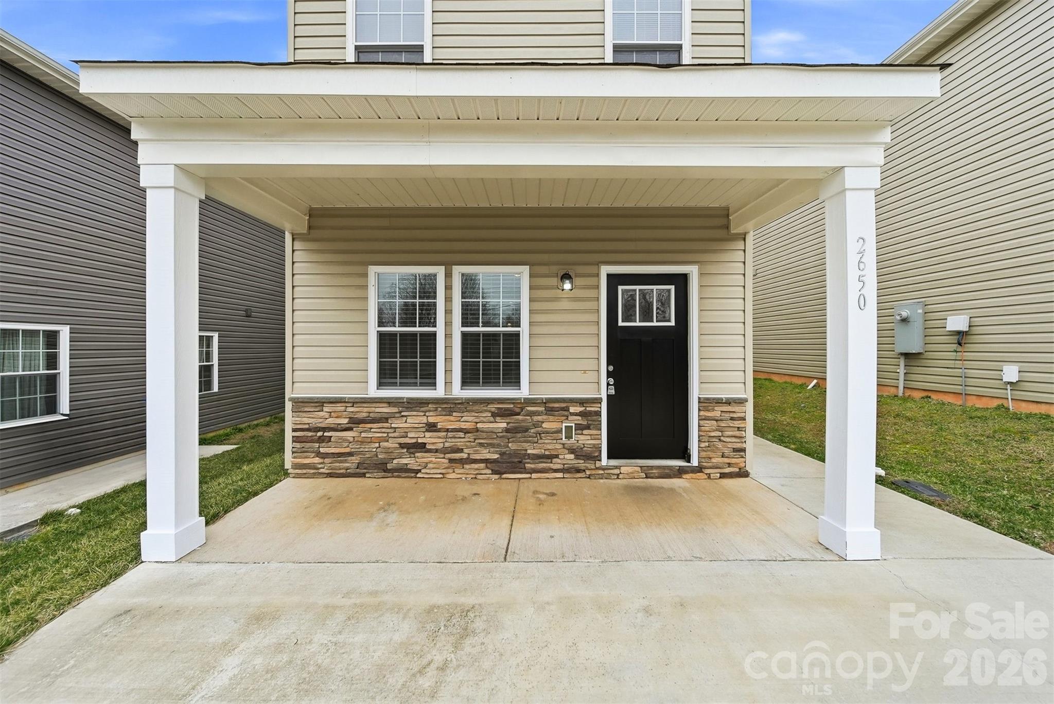 main property photo 4