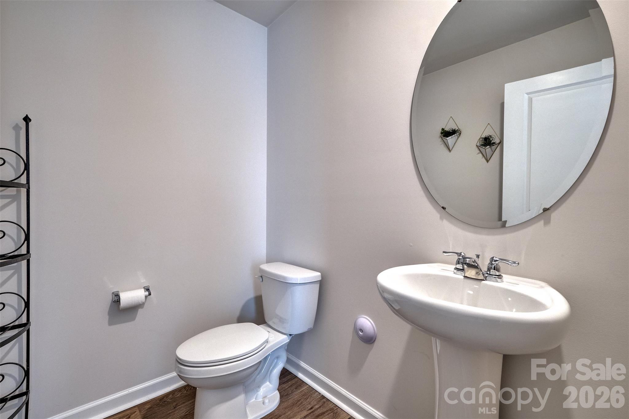 main property photo 16