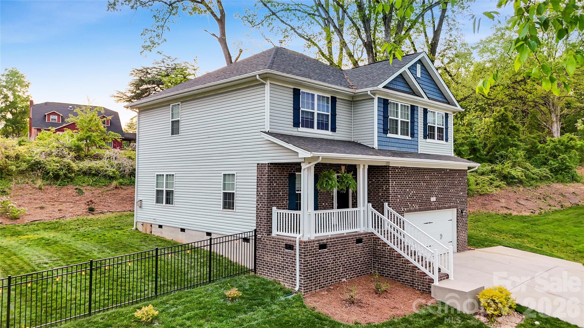 main property photo 45