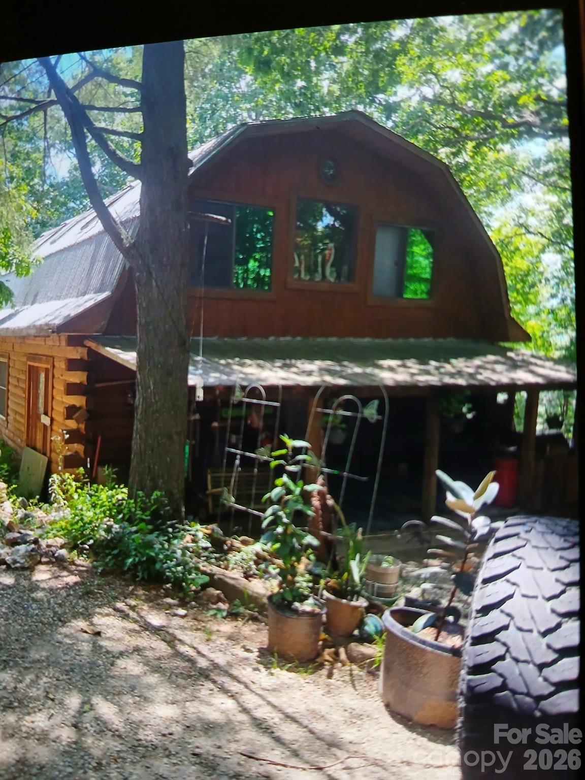 main property photo 7