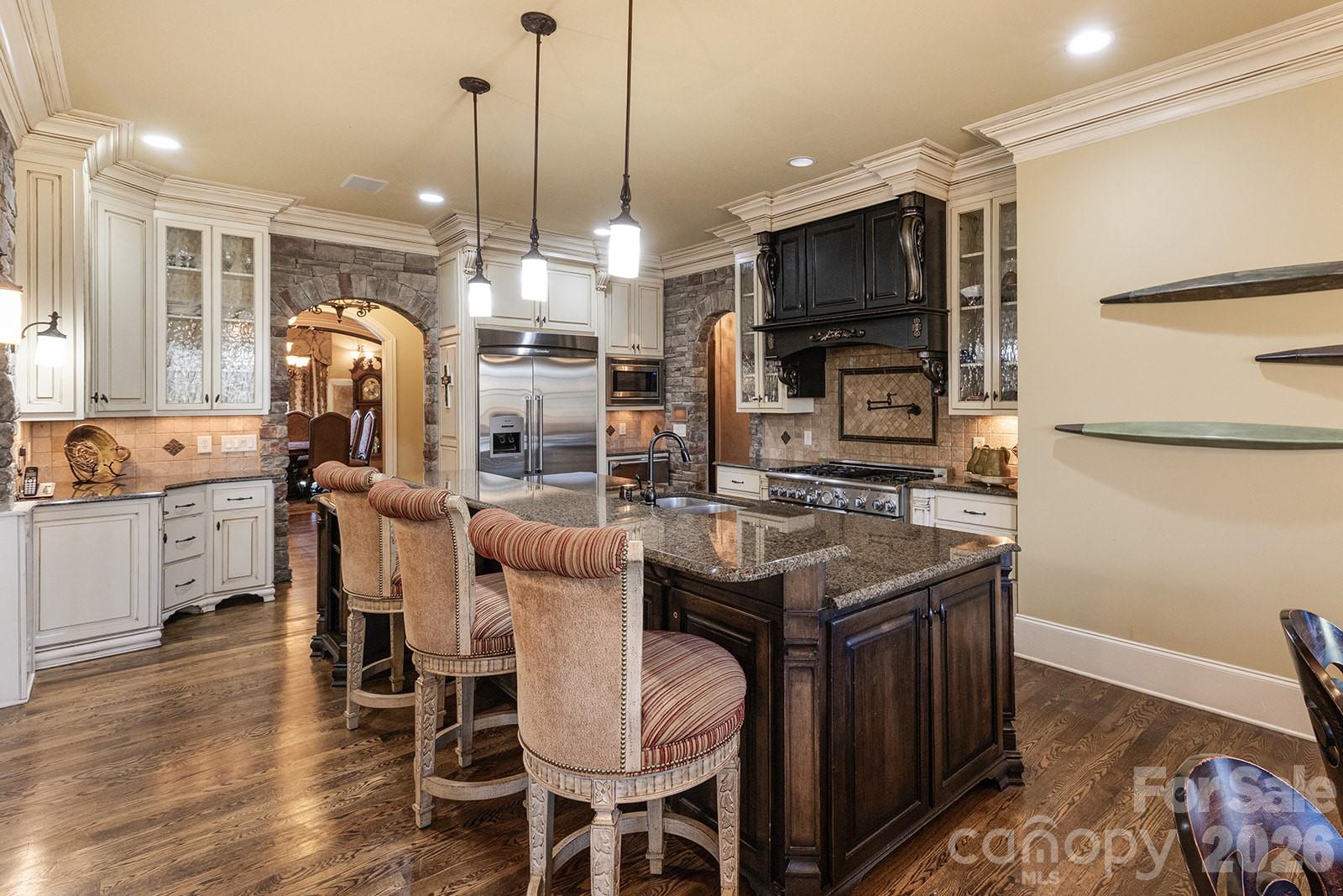 main property photo 29
