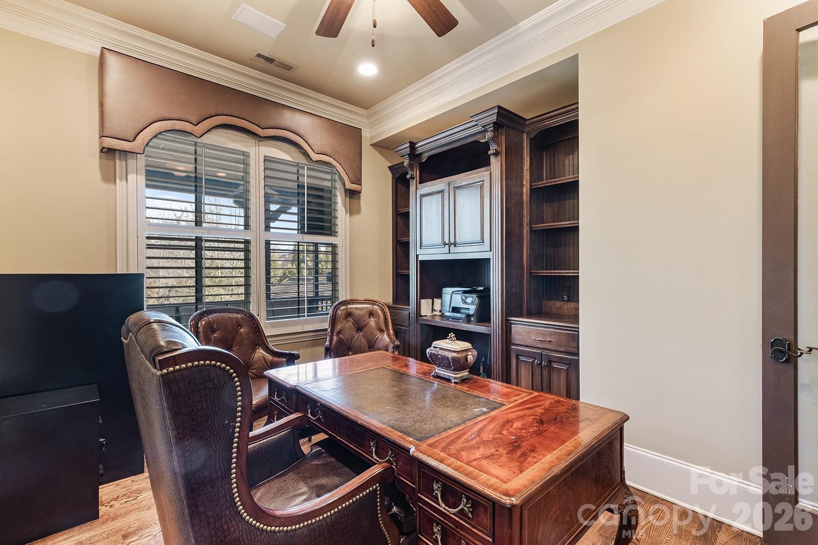 main property photo 45