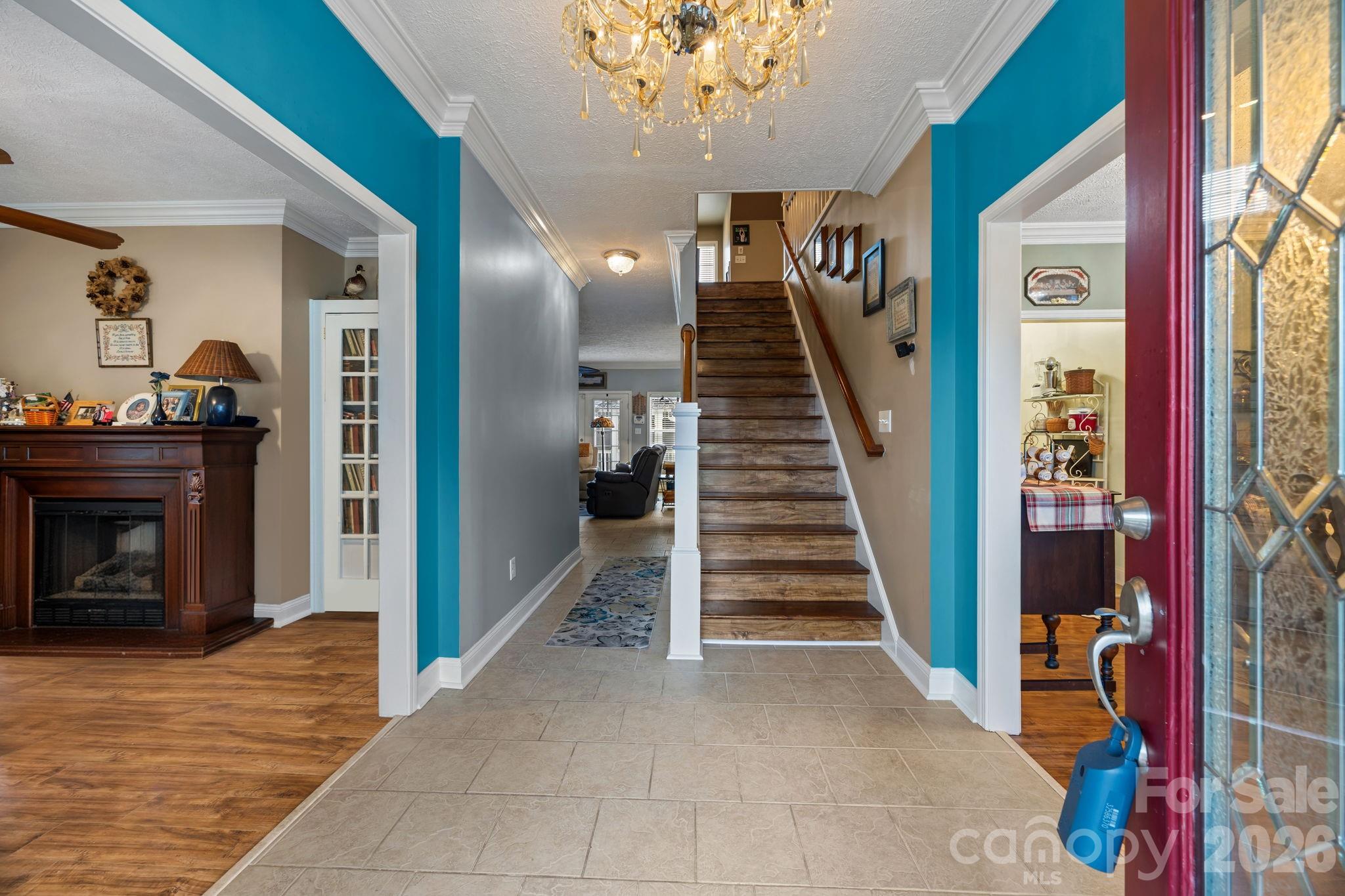main property photo 6