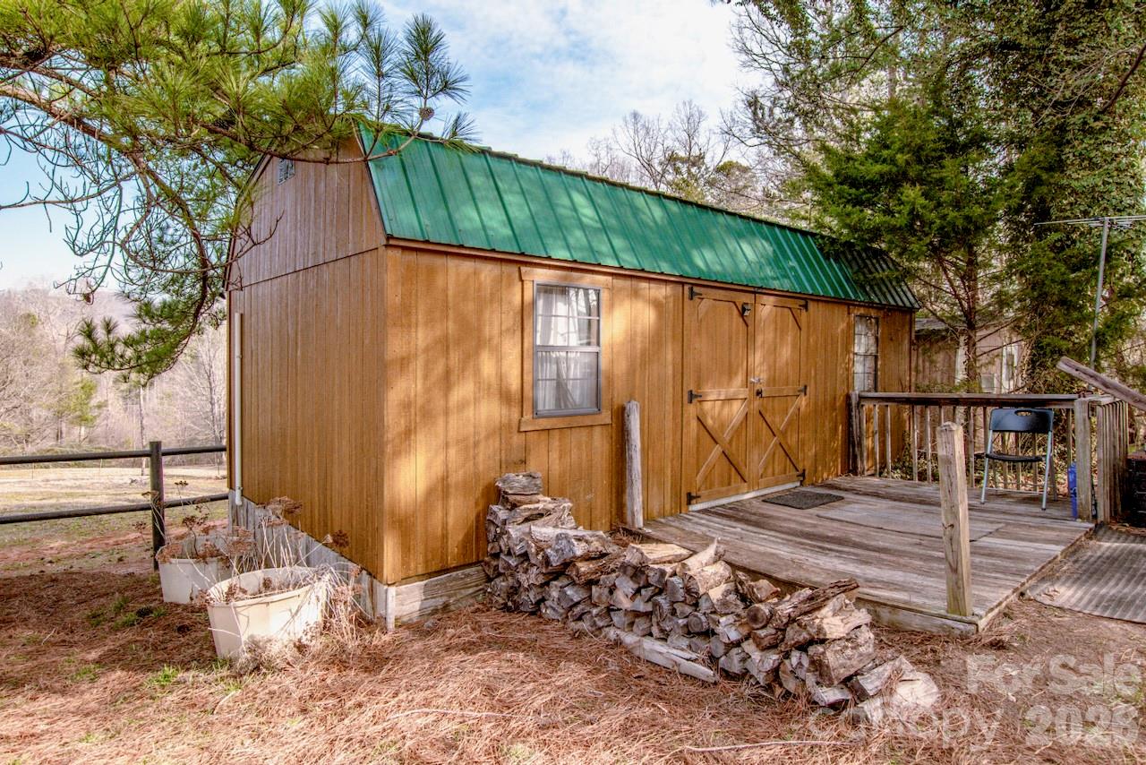 main property photo 20