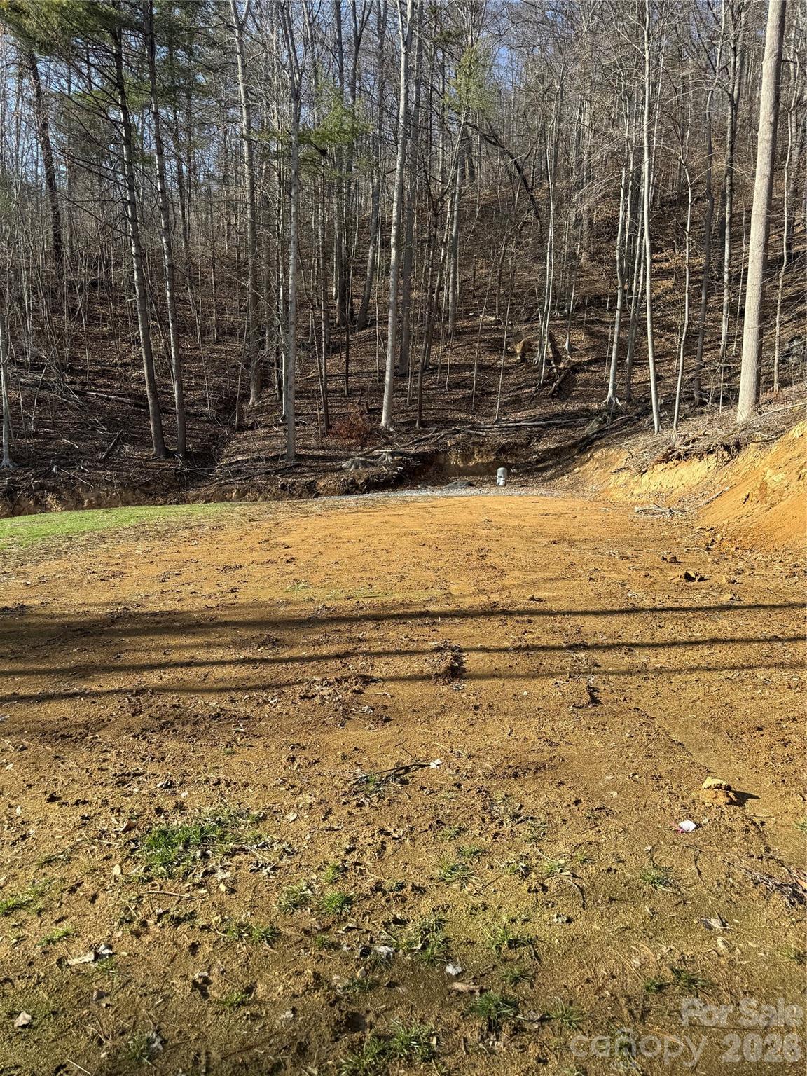 main property photo 13