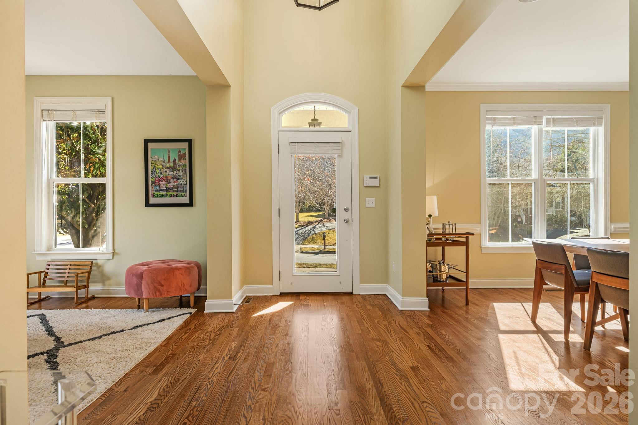 property viewer photo 16