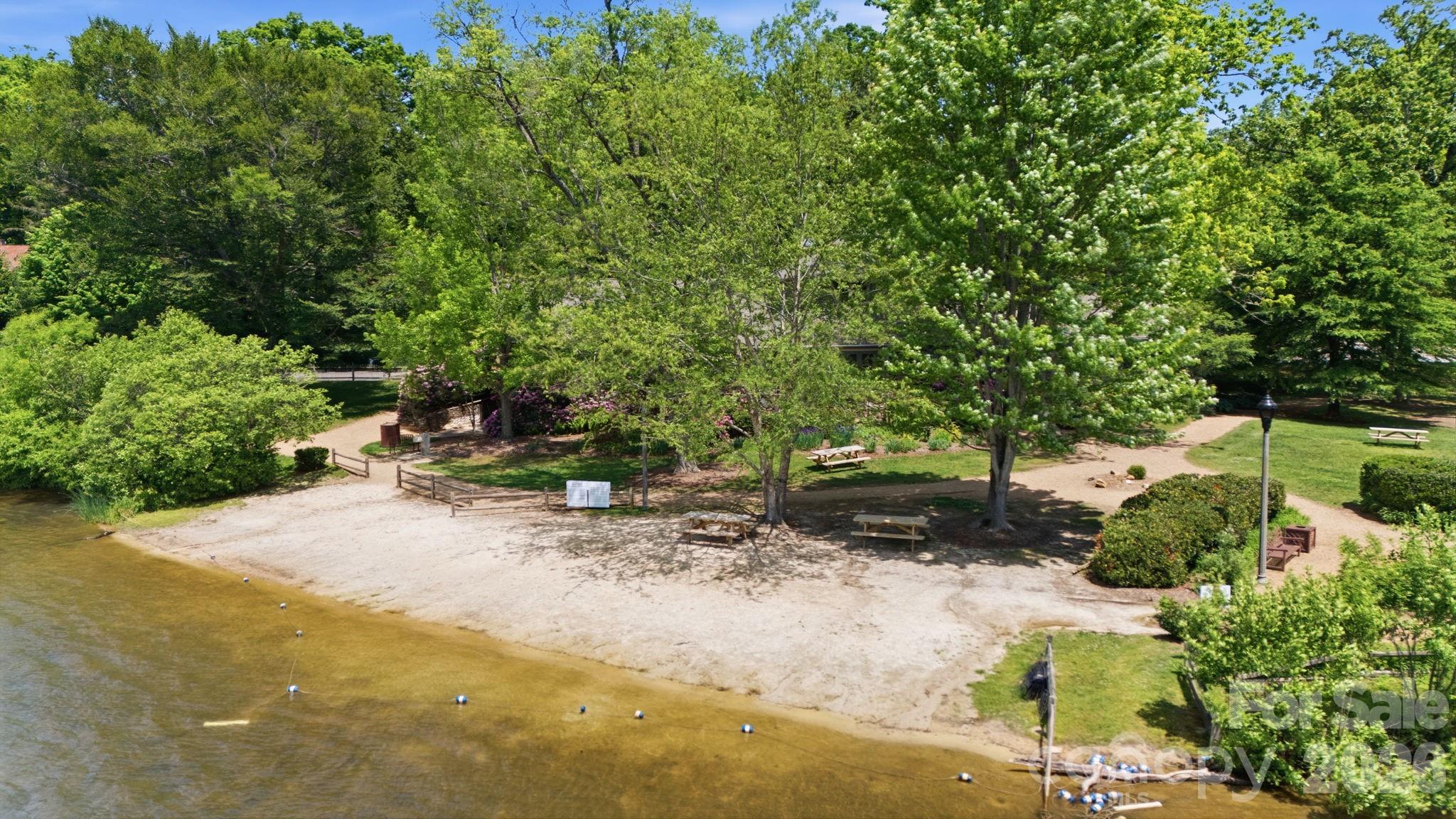 property viewer photo 47