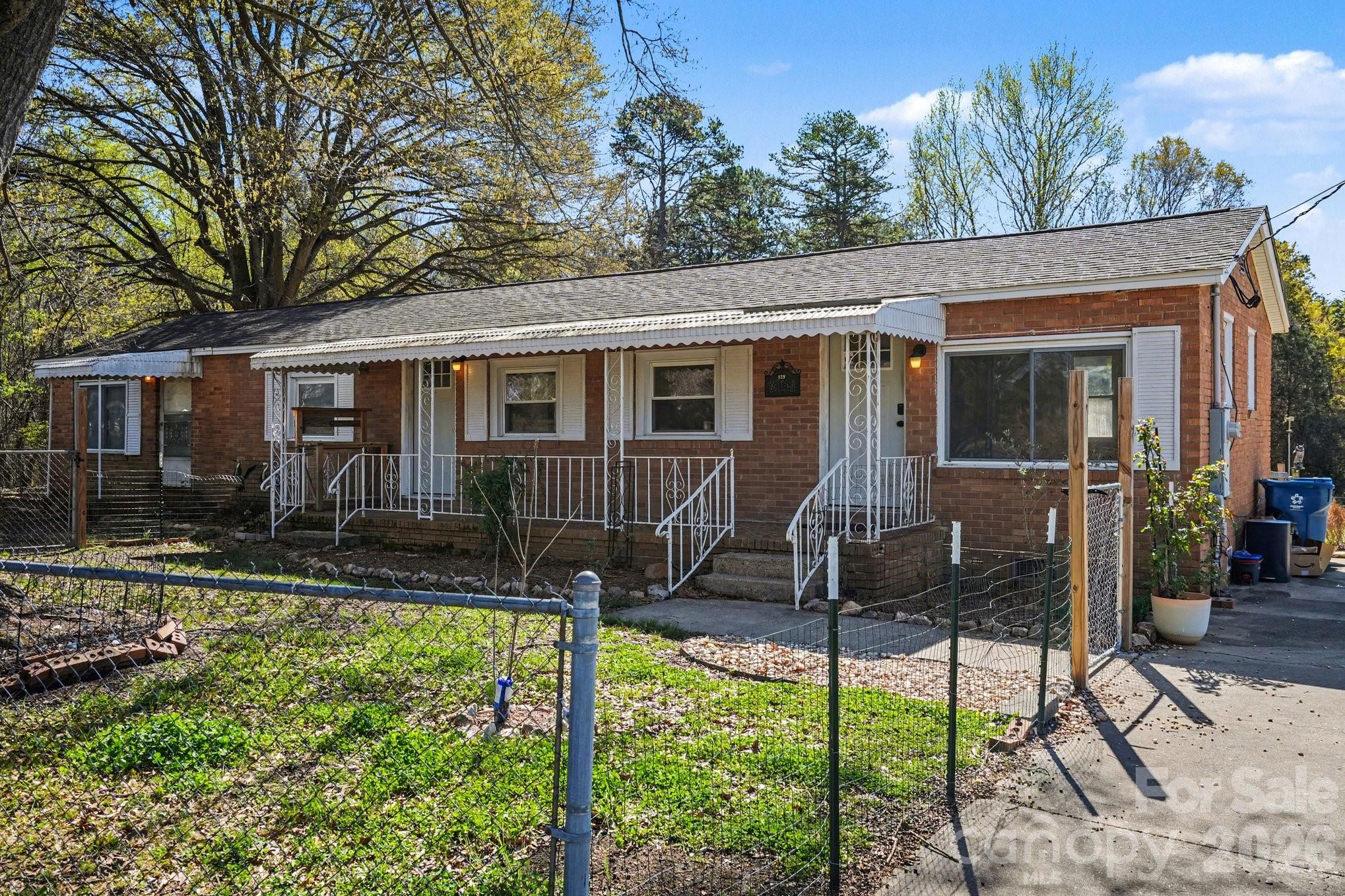 main property photo 3