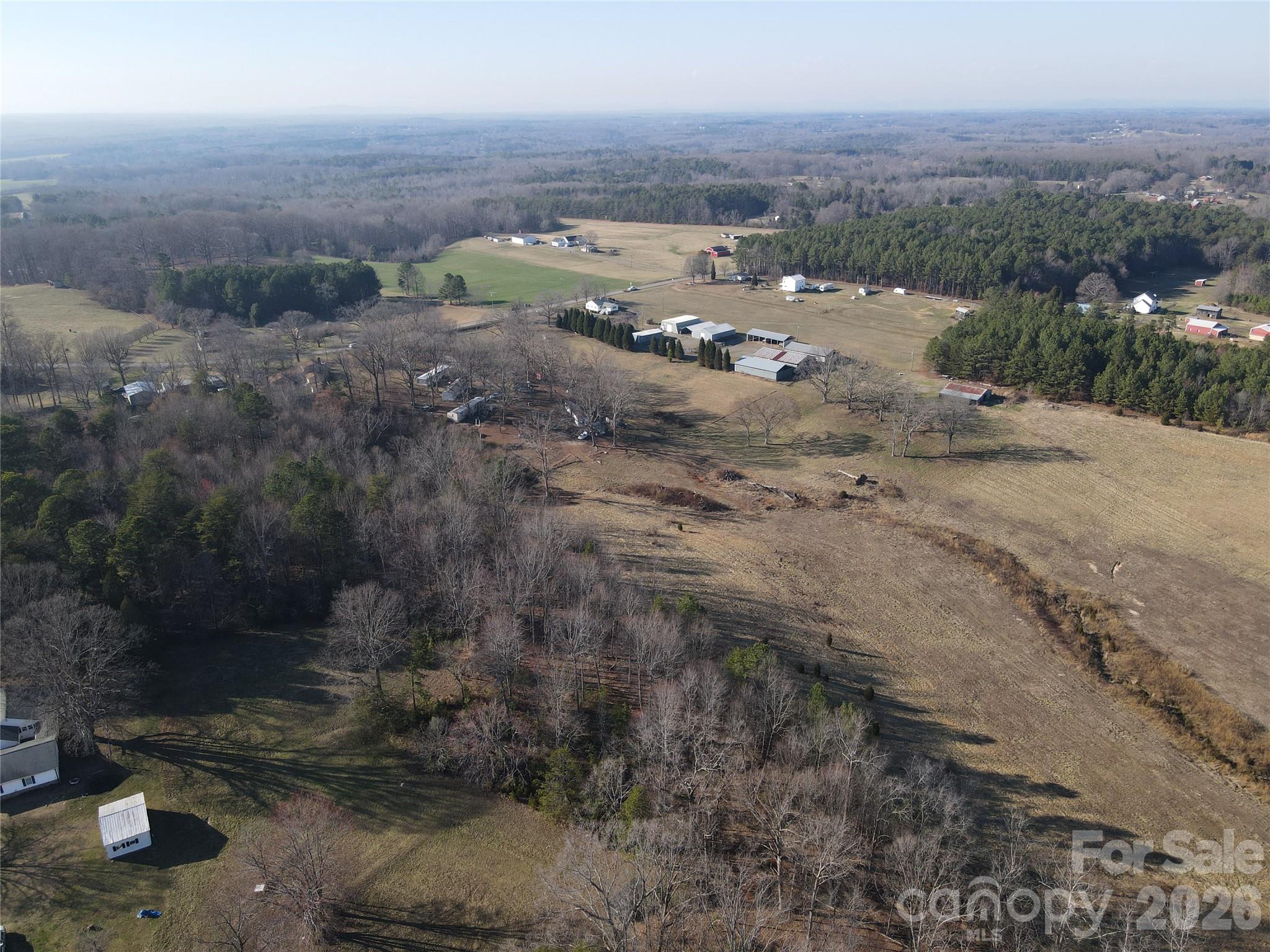 main property photo 41