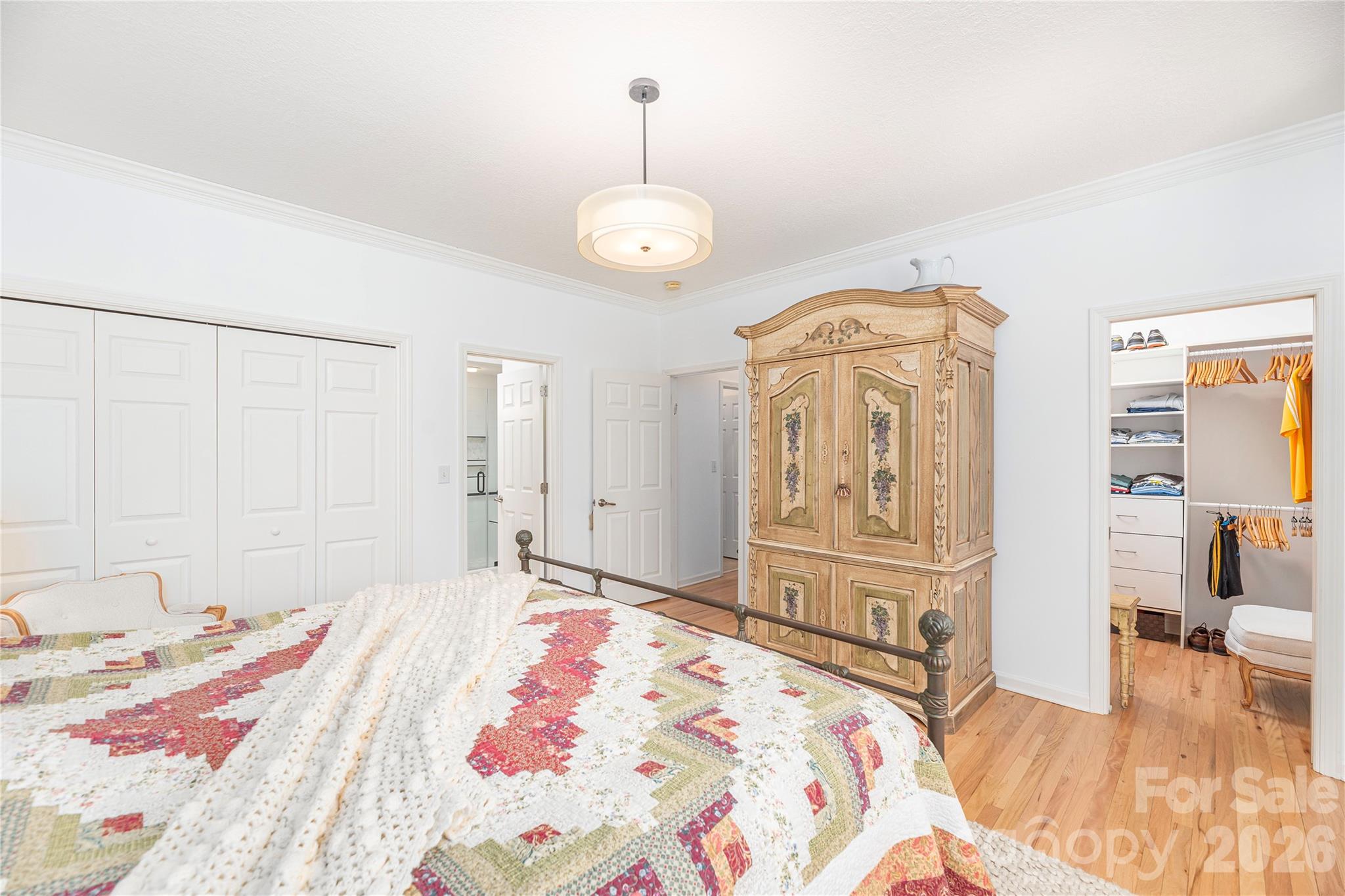 main property photo 20