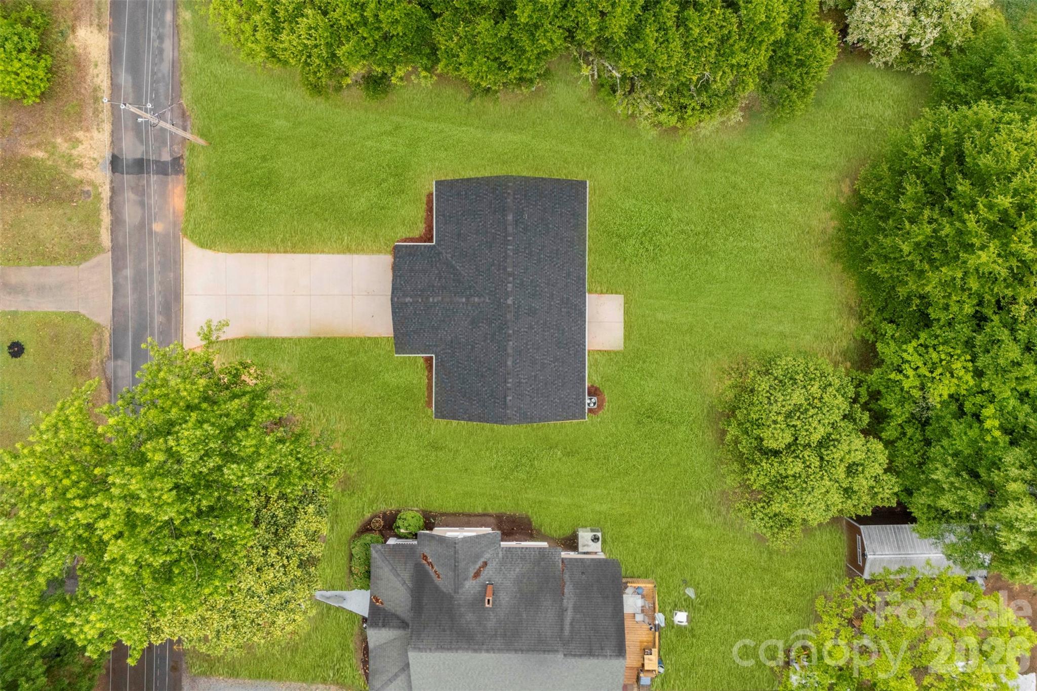 main property photo 38