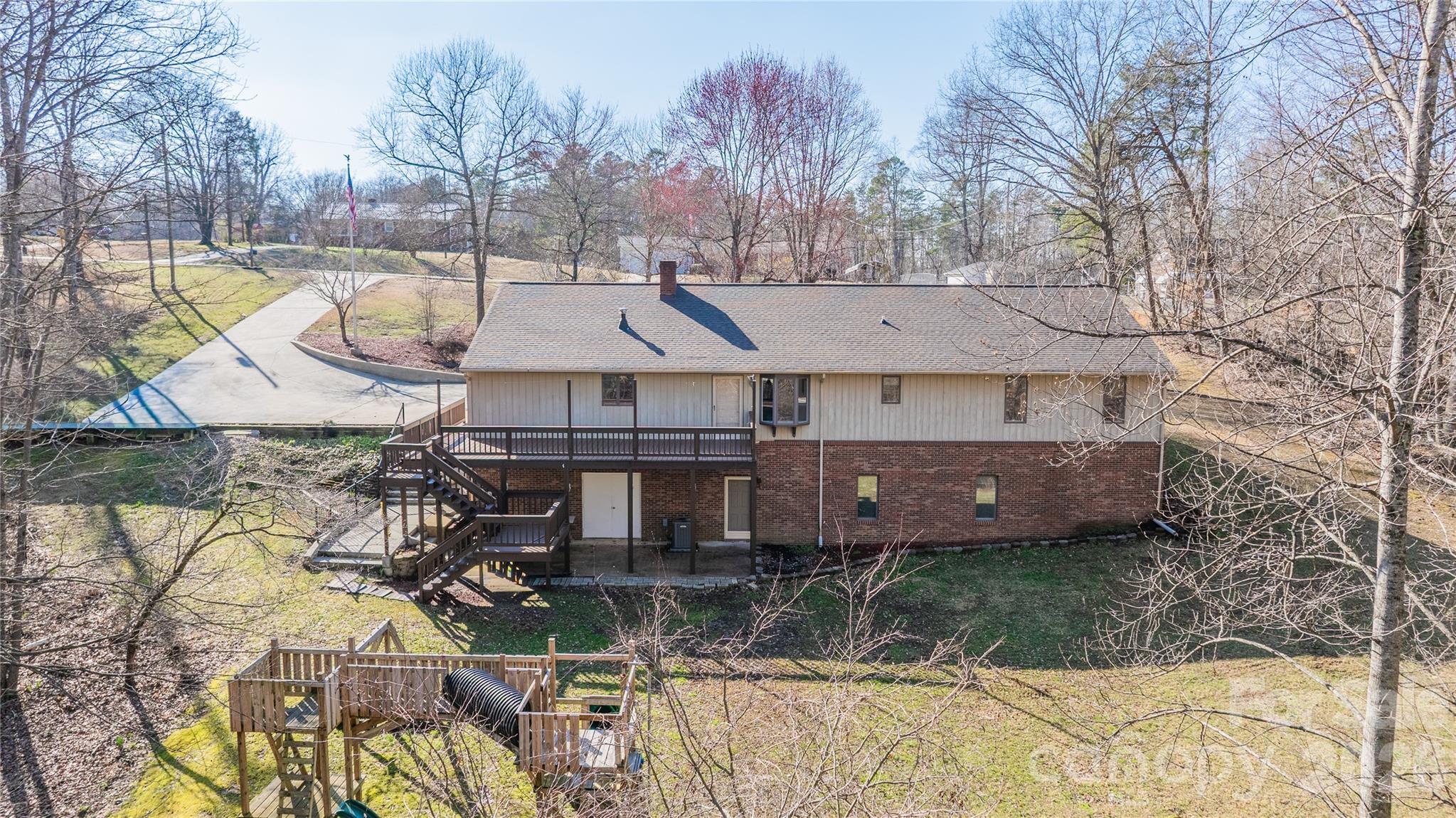 main property photo 46