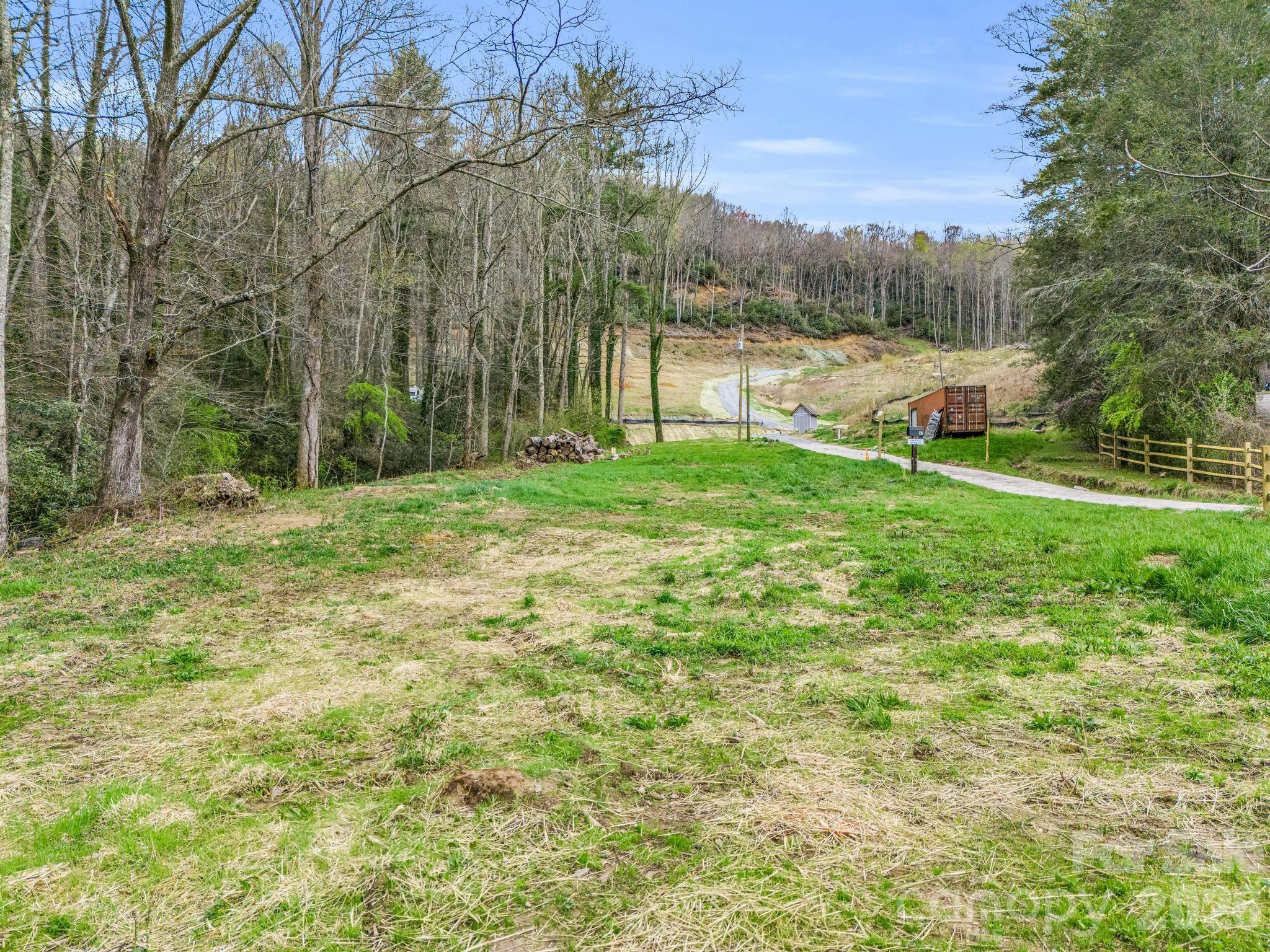 main property photo 31